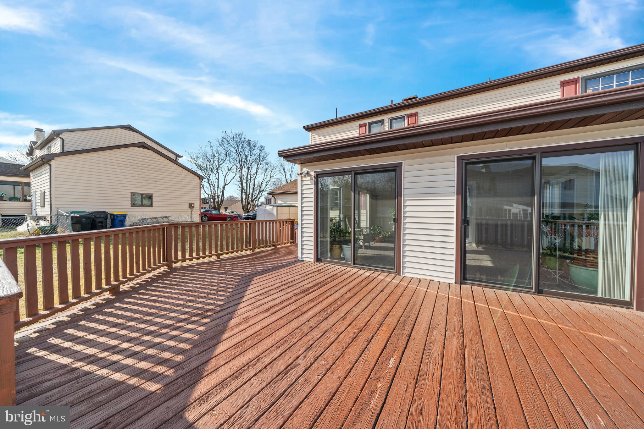 ROYAL GRANT - Residential