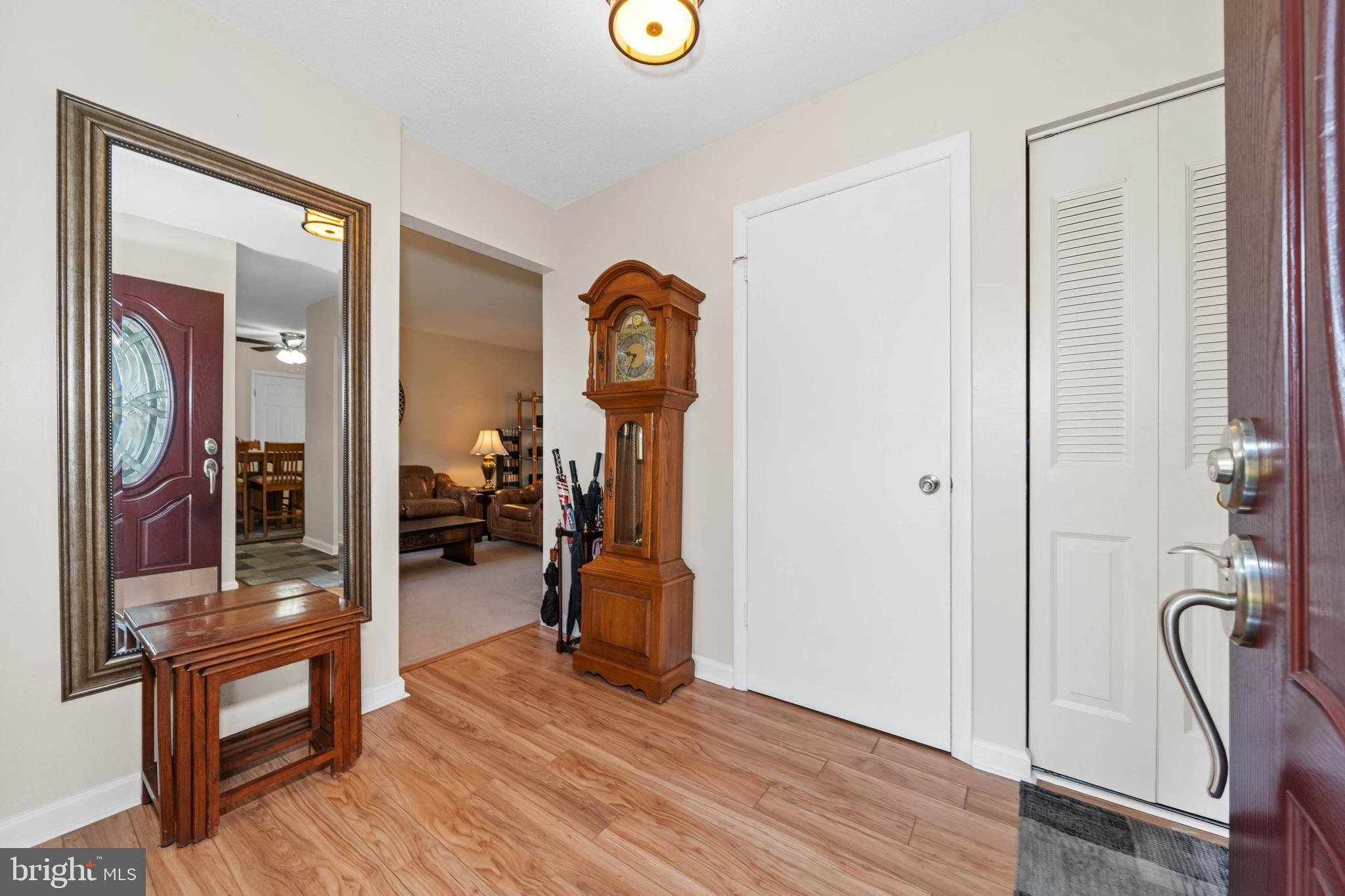 ROYAL GRANT - Residential