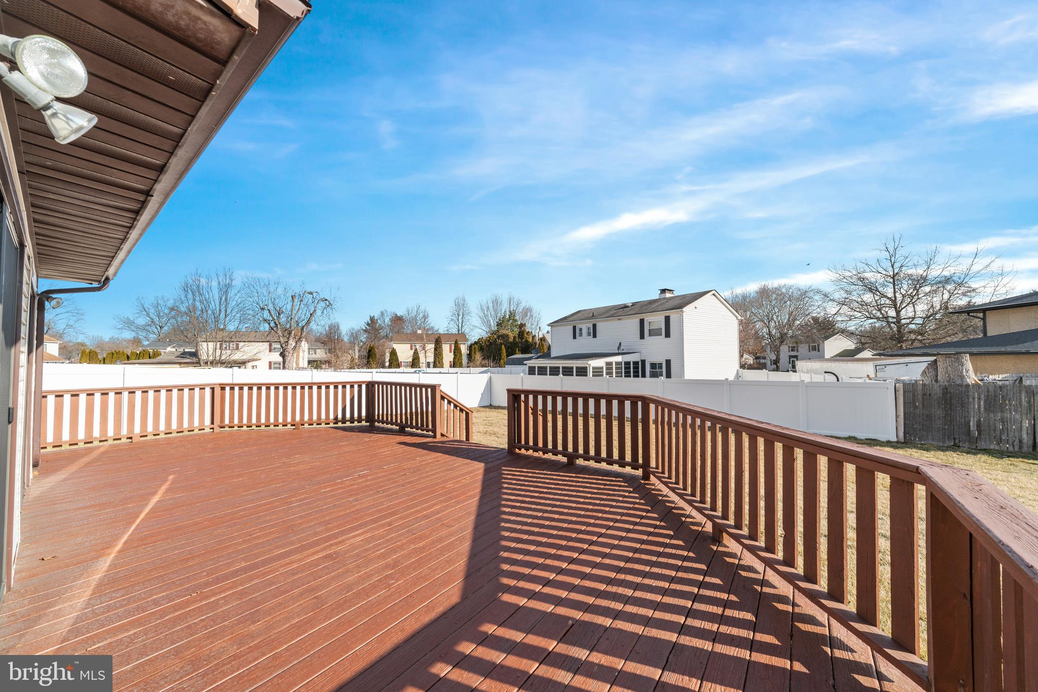 ROYAL GRANT - Residential