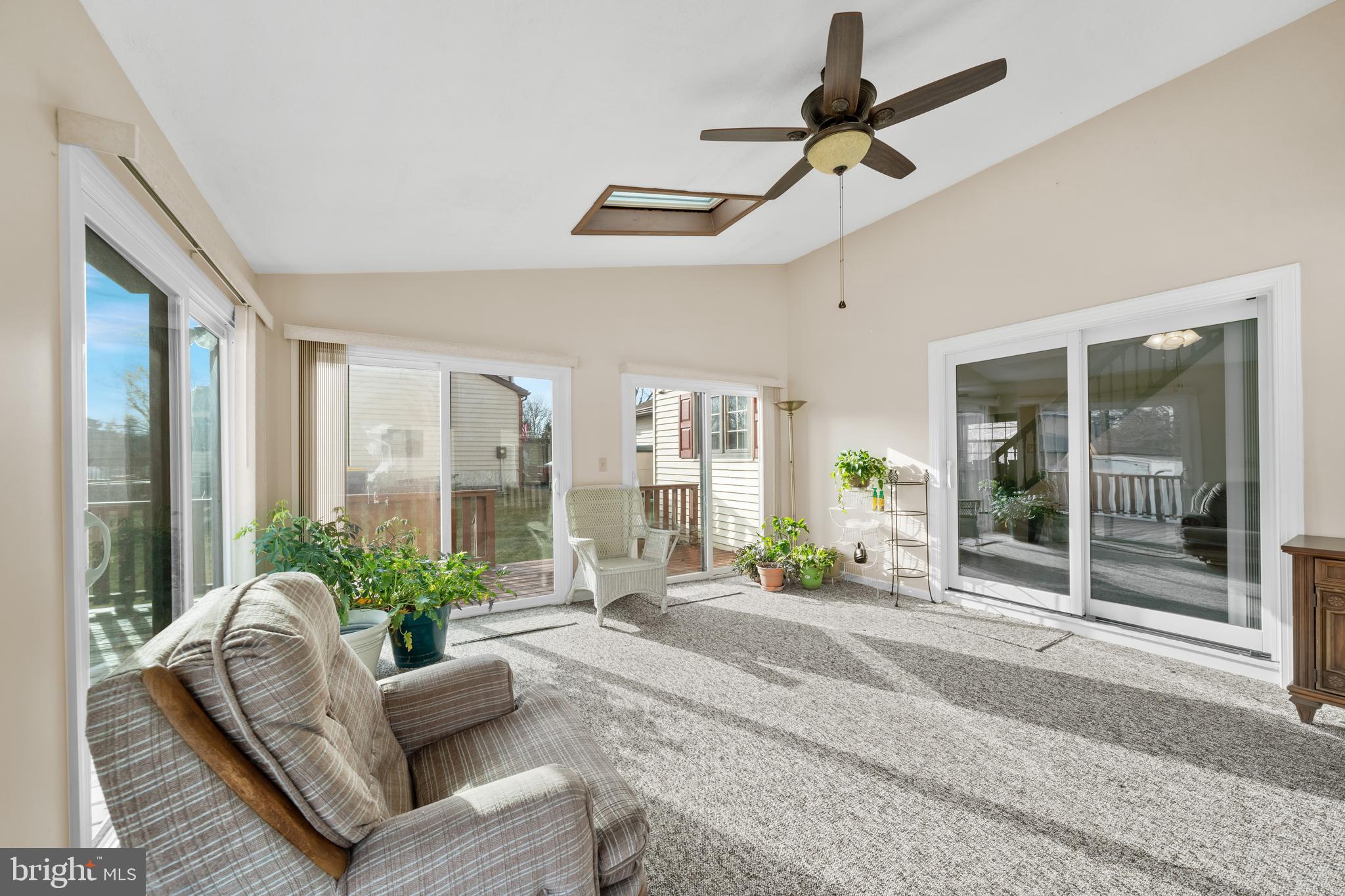 ROYAL GRANT - Residential