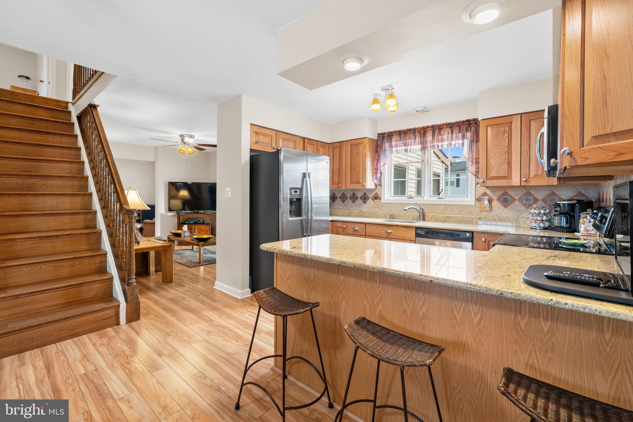 ROYAL GRANT - Residential