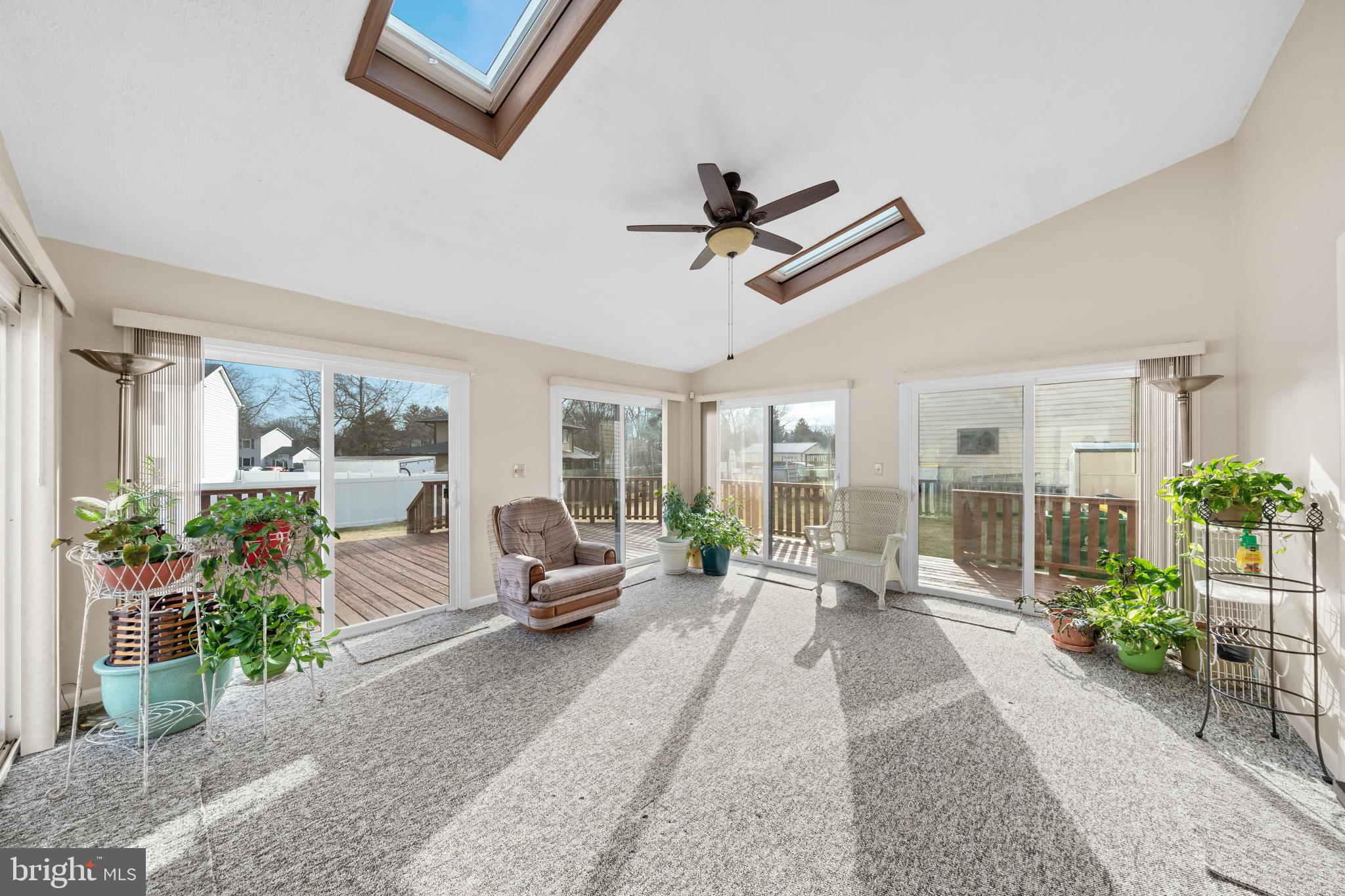 ROYAL GRANT - Residential