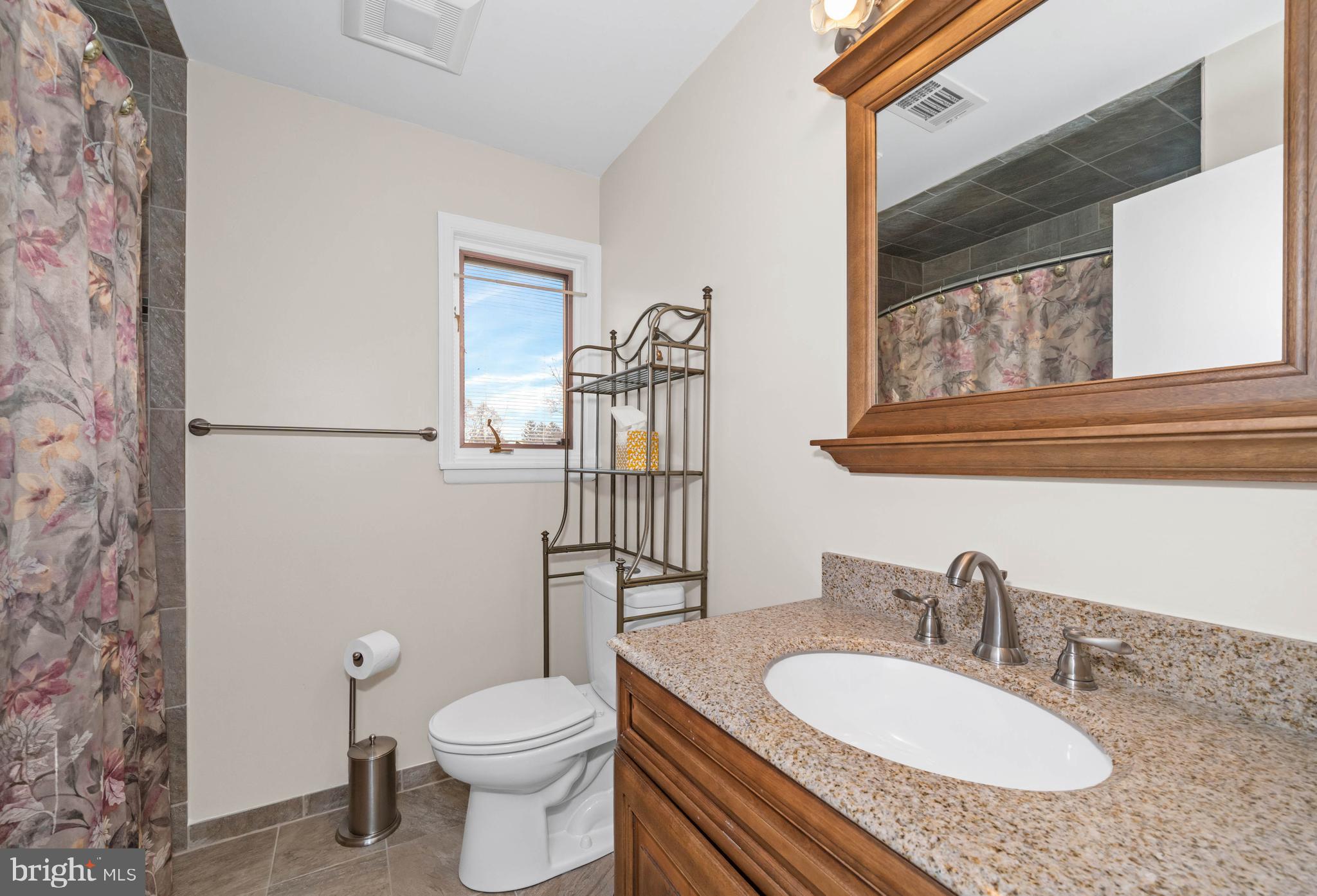 ROYAL GRANT - Residential