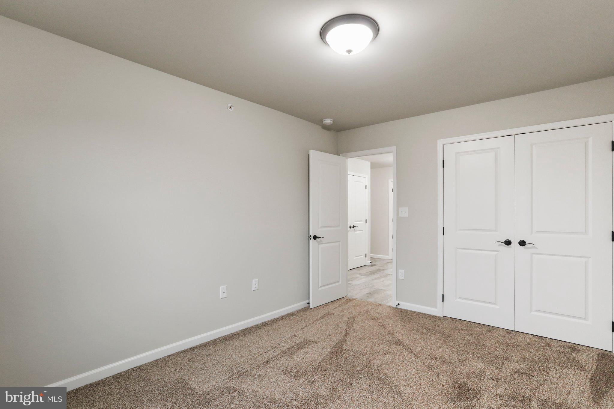 MILL CREEK - Residential Lease