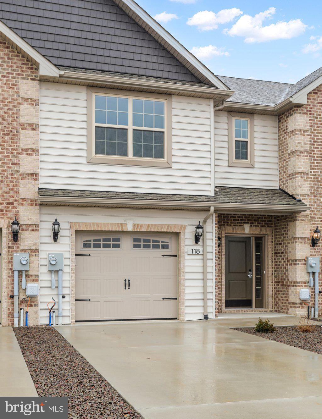 MILL CREEK - Residential Lease