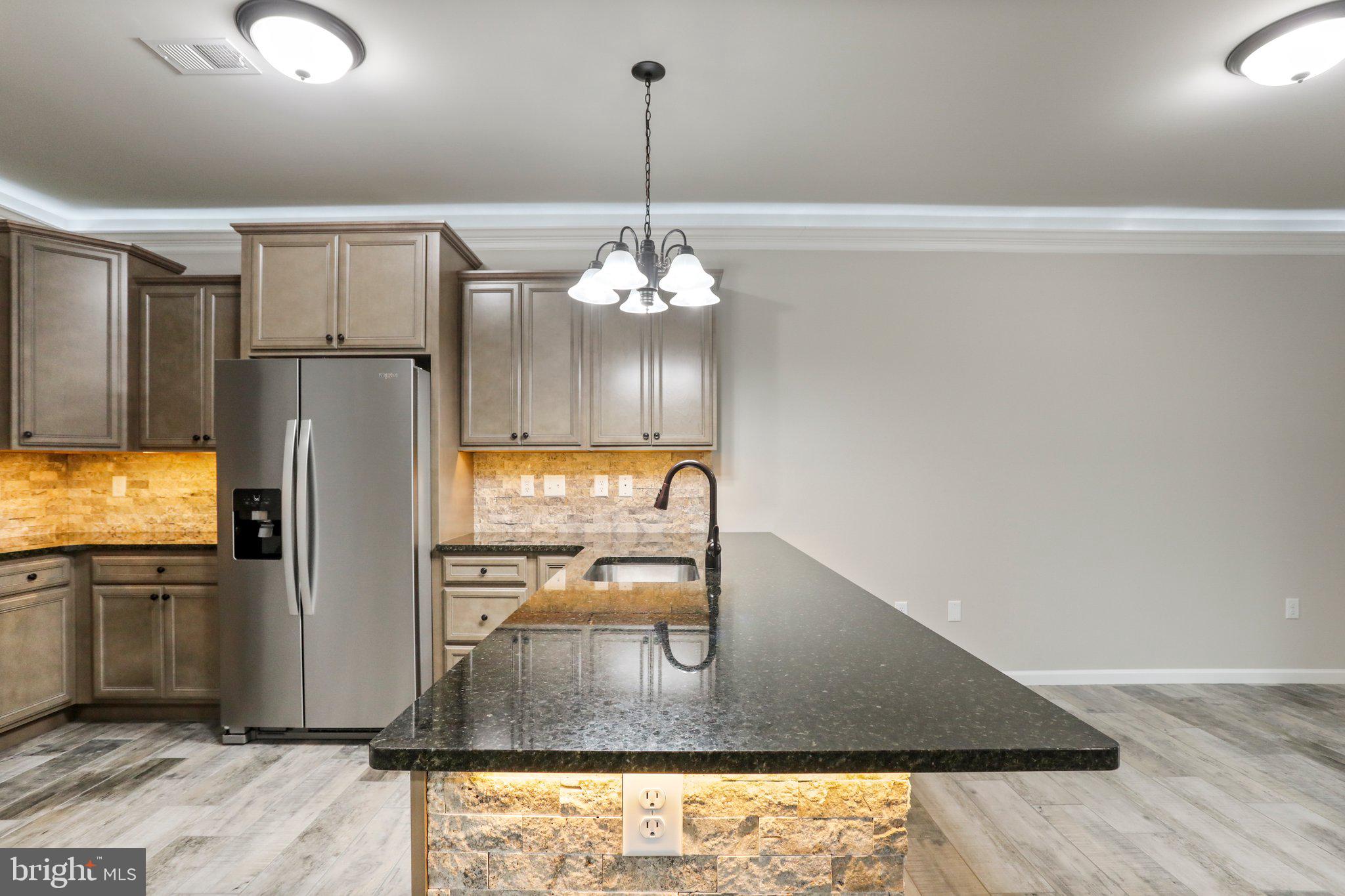 MILL CREEK - Residential Lease