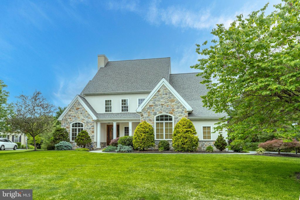 Photo of 311 Sarsen Drive, LITITZ, PA 17543 (MLS # PALA2070668)