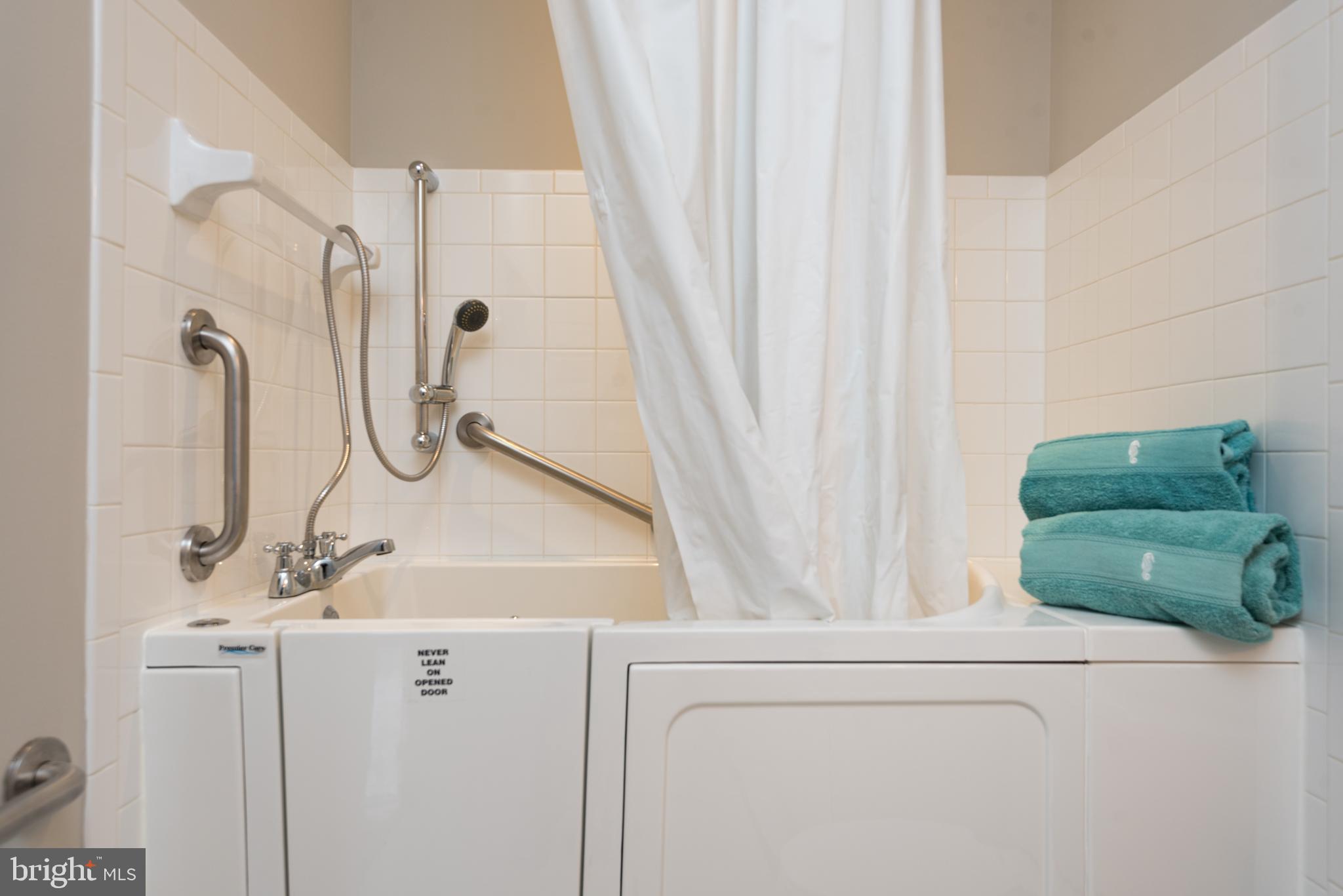 DUNBARTON AT BRAEMAR - Residential