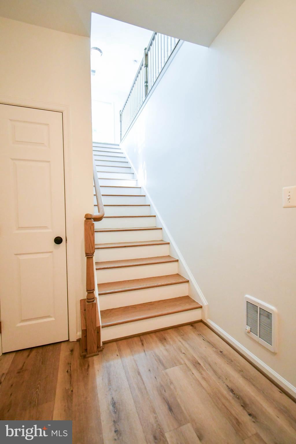 4627 HUMMINGBIRD LANE 115