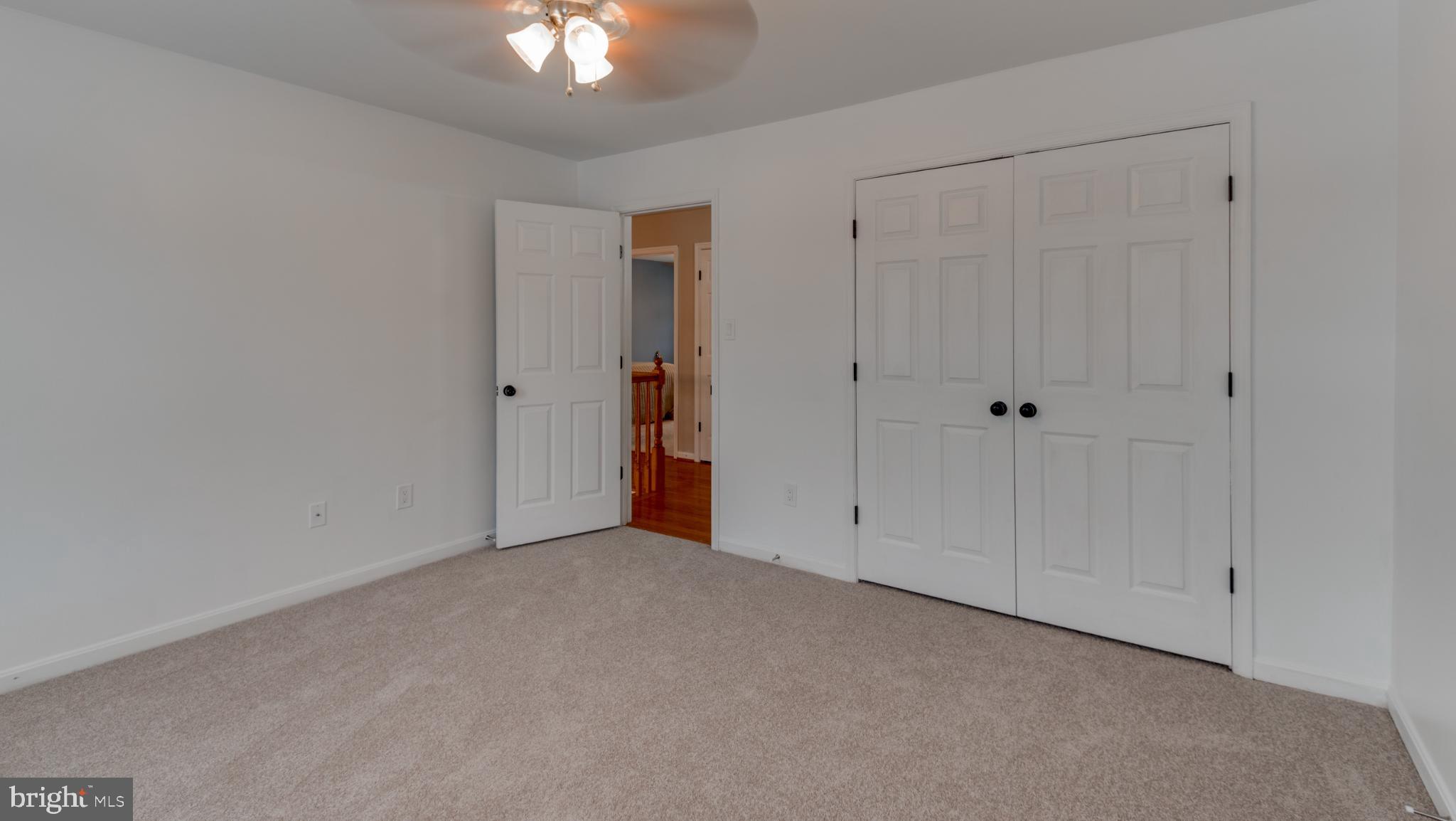 CROSS POINT - Residential