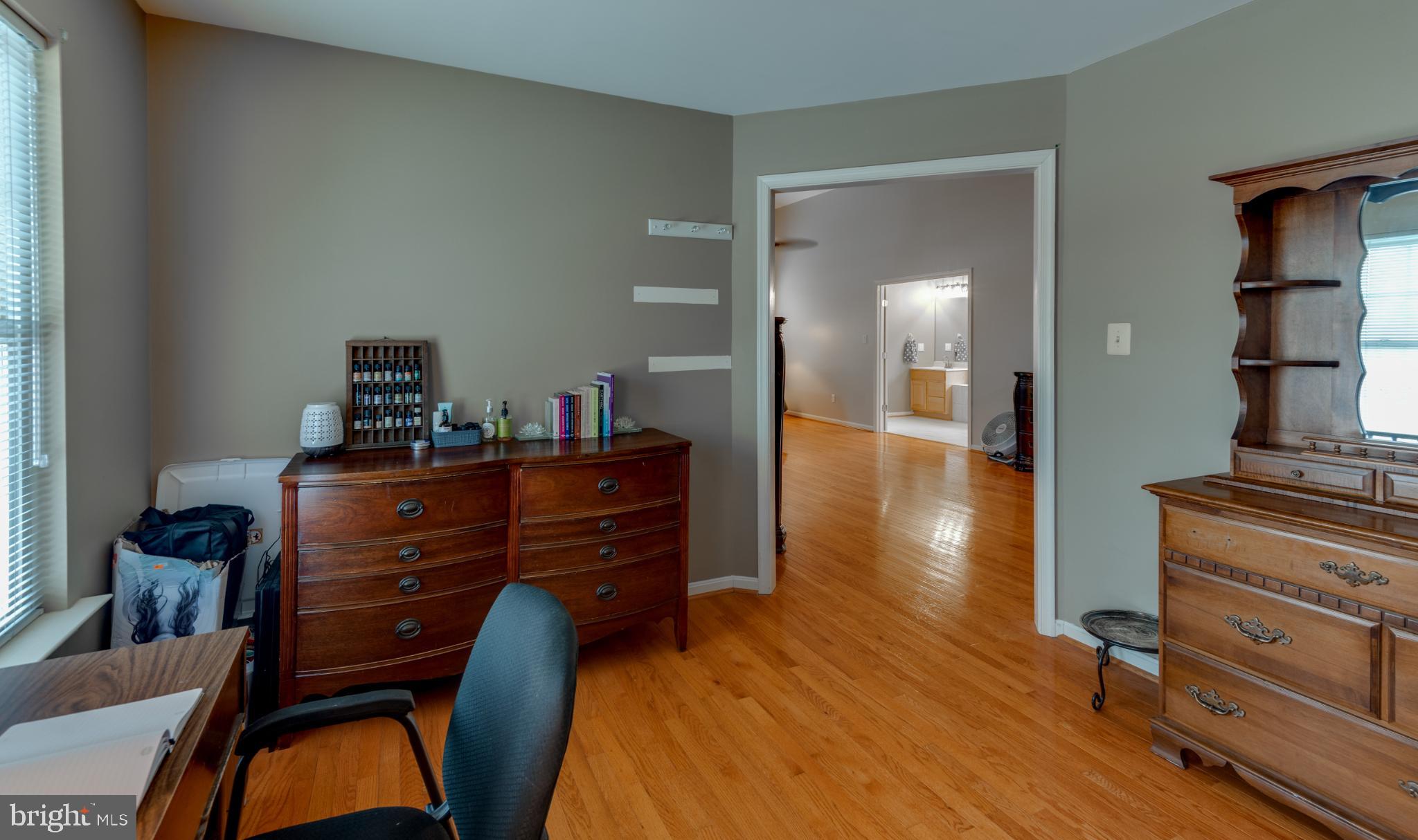 CROSS POINT - Residential