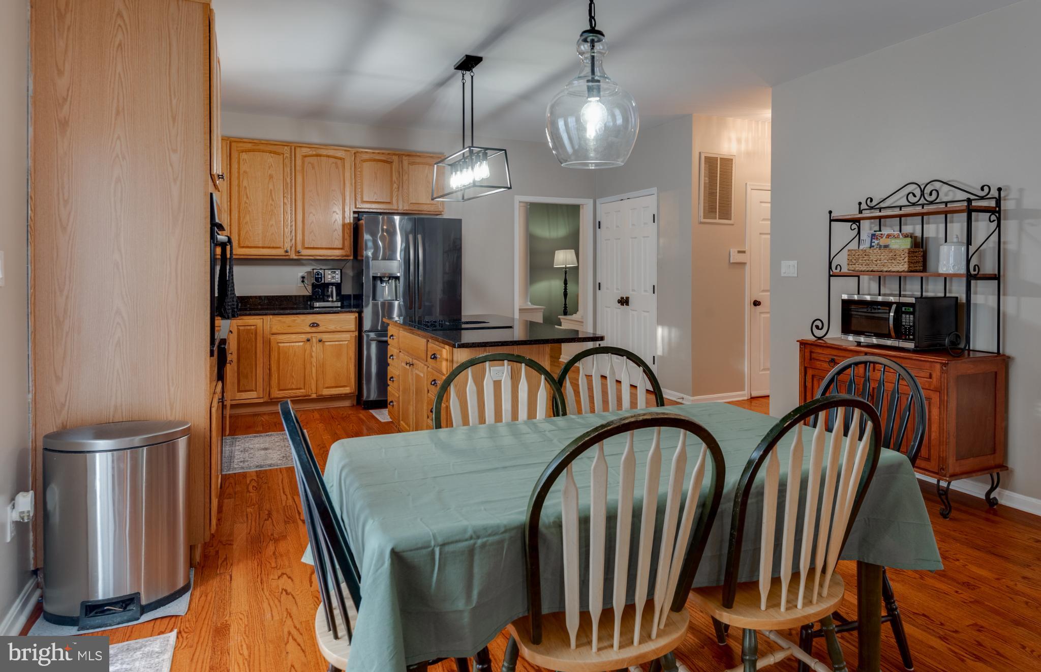 CROSS POINT - Residential