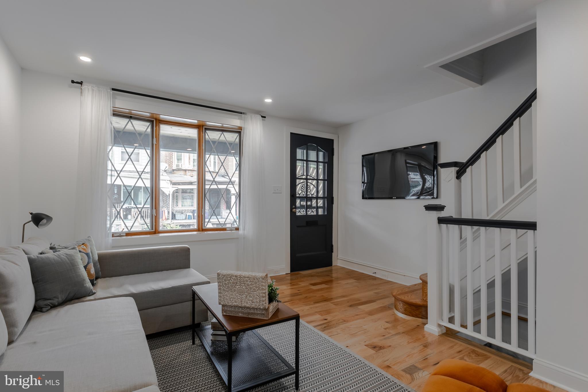 COBBS CREEK - Residential