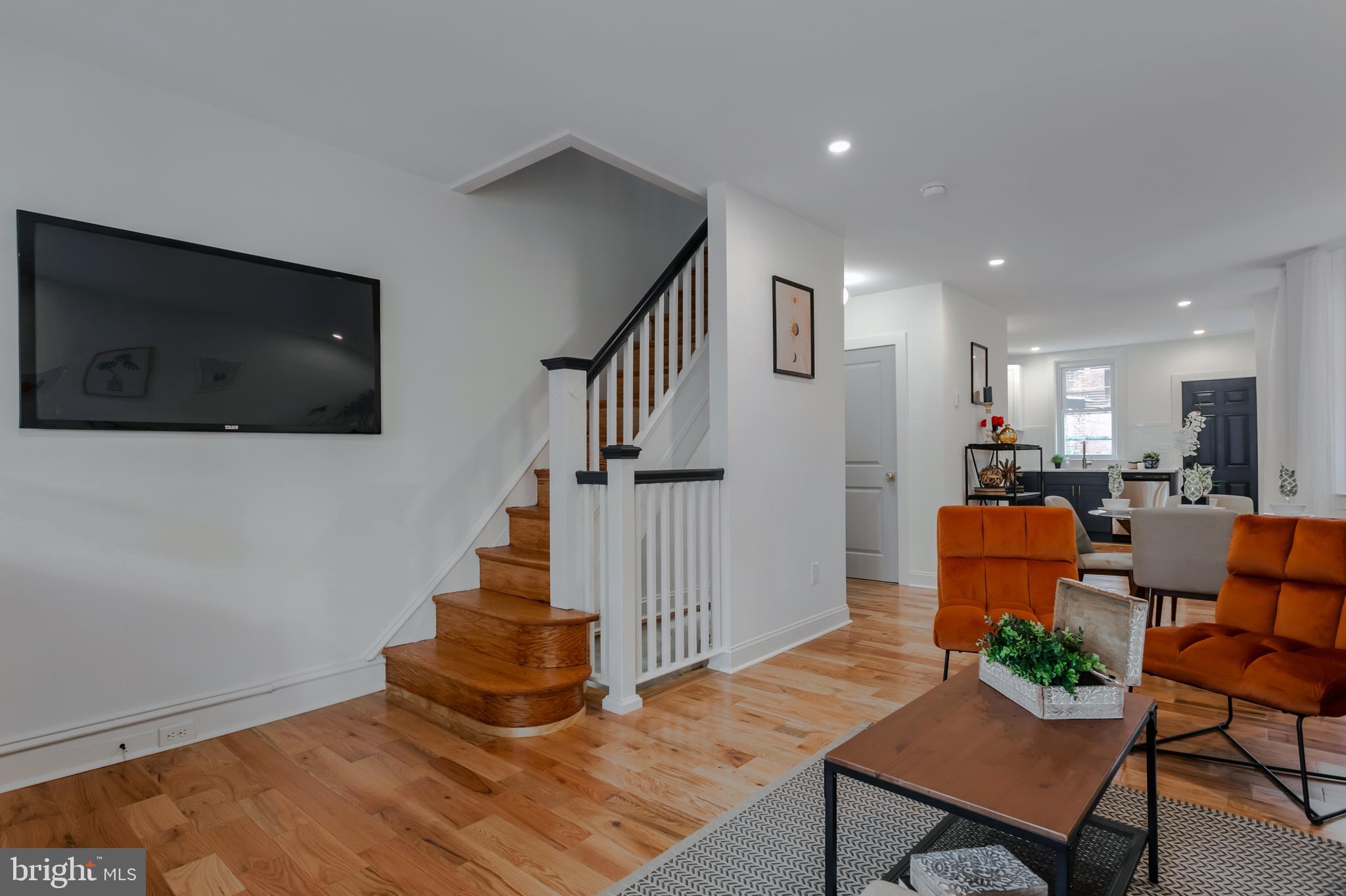 COBBS CREEK - Residential