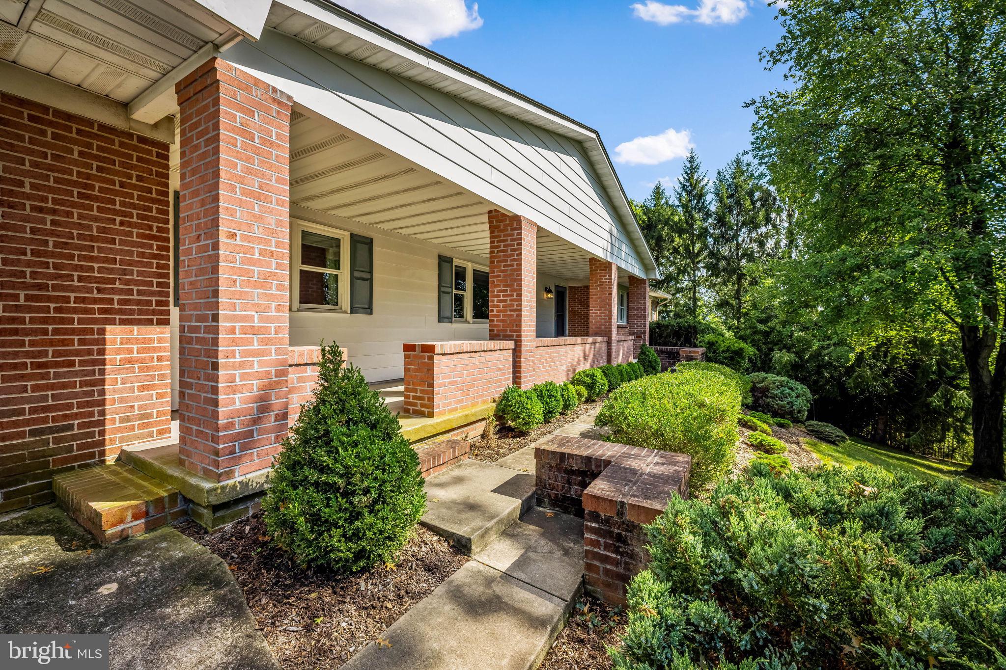 2201 WESTRIDGE ROAD