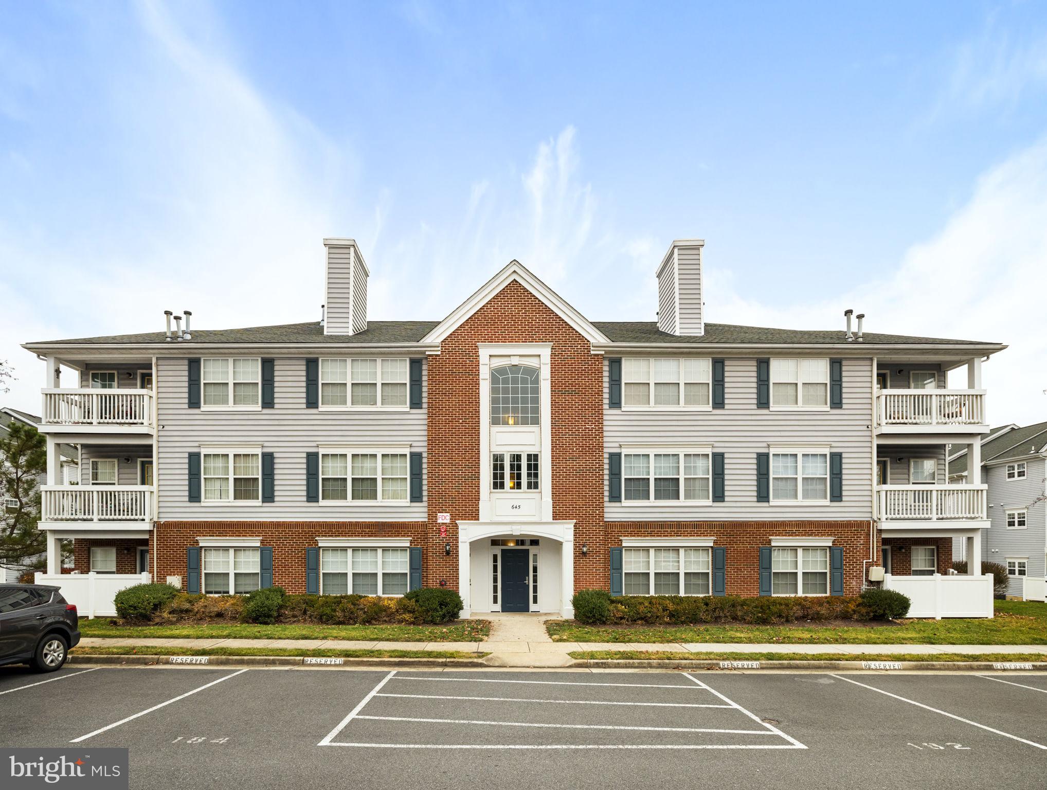 LEESBURG GATEWAY II - Residential Lease