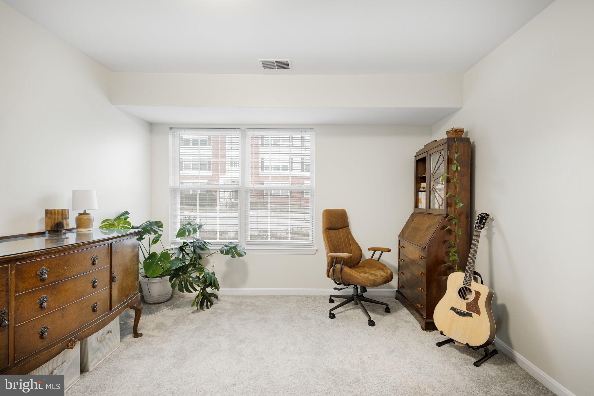 LEESBURG GATEWAY II - Residential Lease