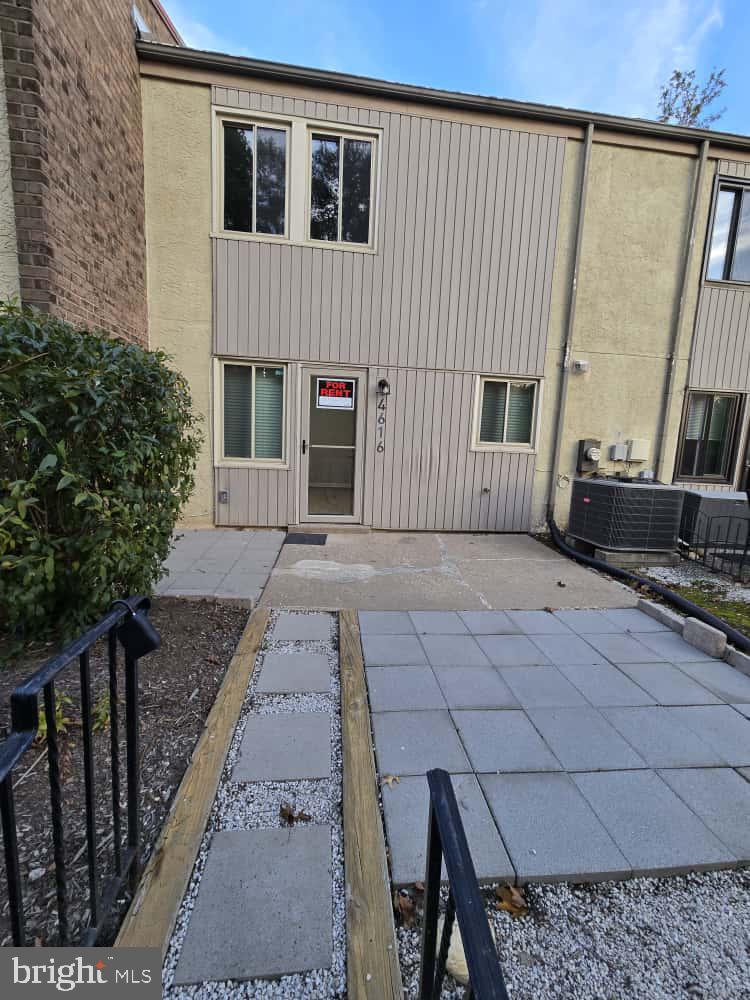 COVENTRY GREEN - Residential Lease