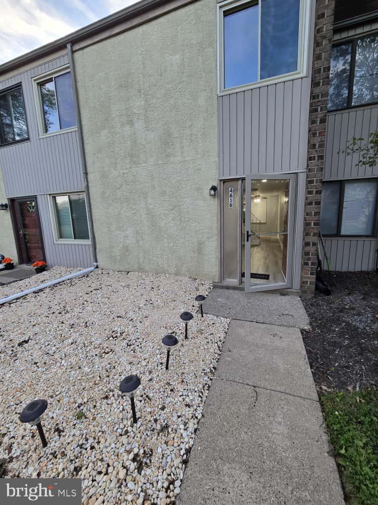 COVENTRY GREEN - Residential Lease