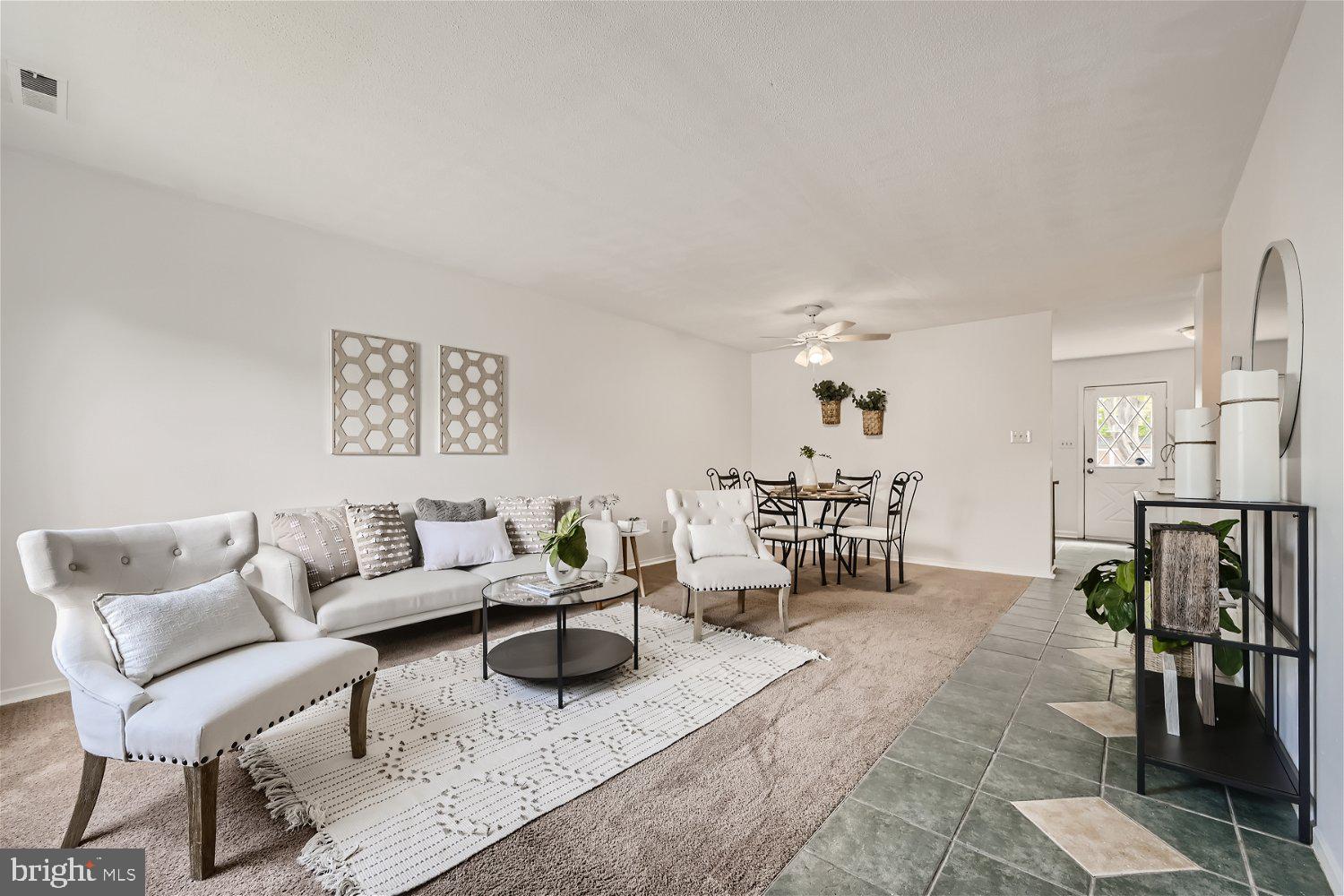 MIDDLE RIVER - Residential