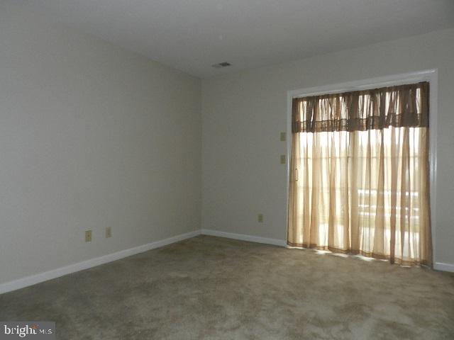 LONGSTOWN VILLAGE - Residential