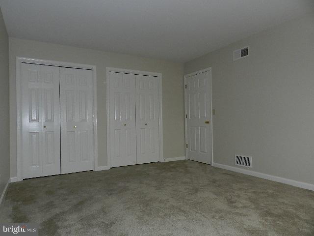 LONGSTOWN VILLAGE - Residential