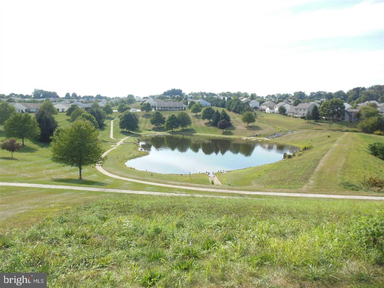 LONGSTOWN VILLAGE - Residential