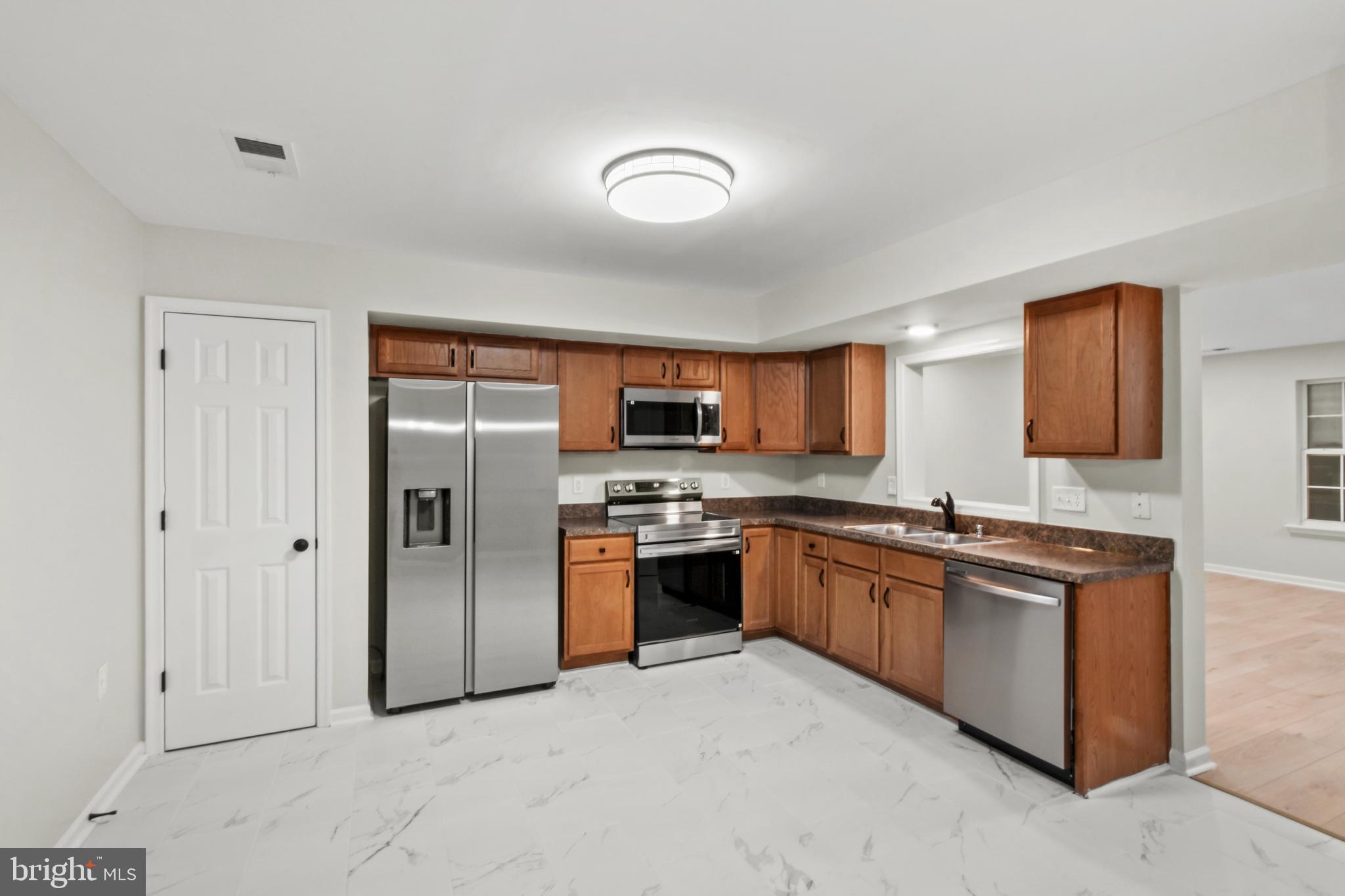 PRENTISS POINT - Residential