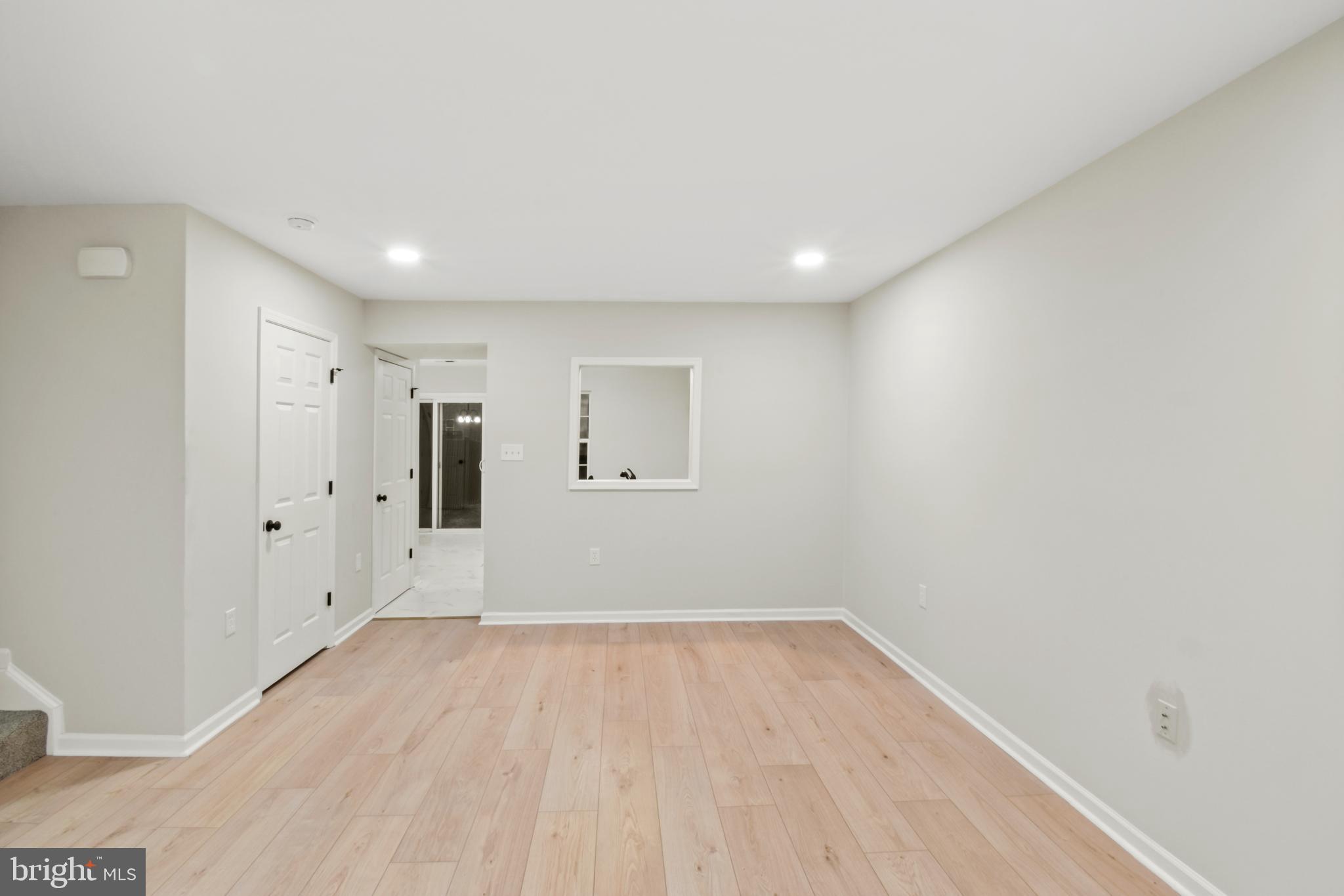 PRENTISS POINT - Residential