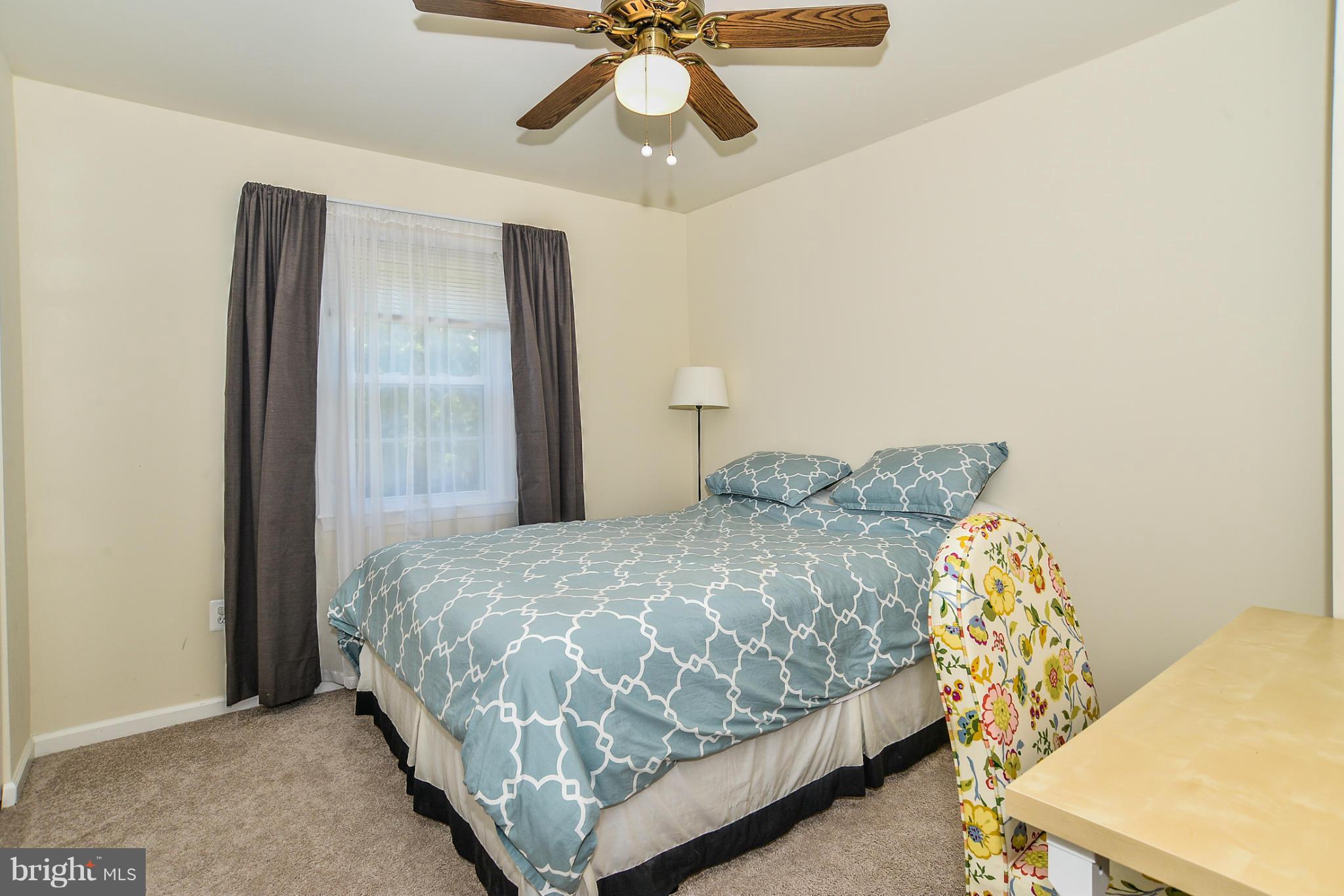 ADAMS WALK - Residential Lease