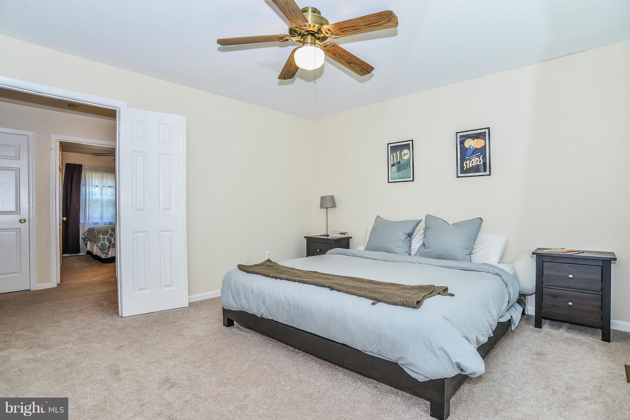 ADAMS WALK - Residential Lease