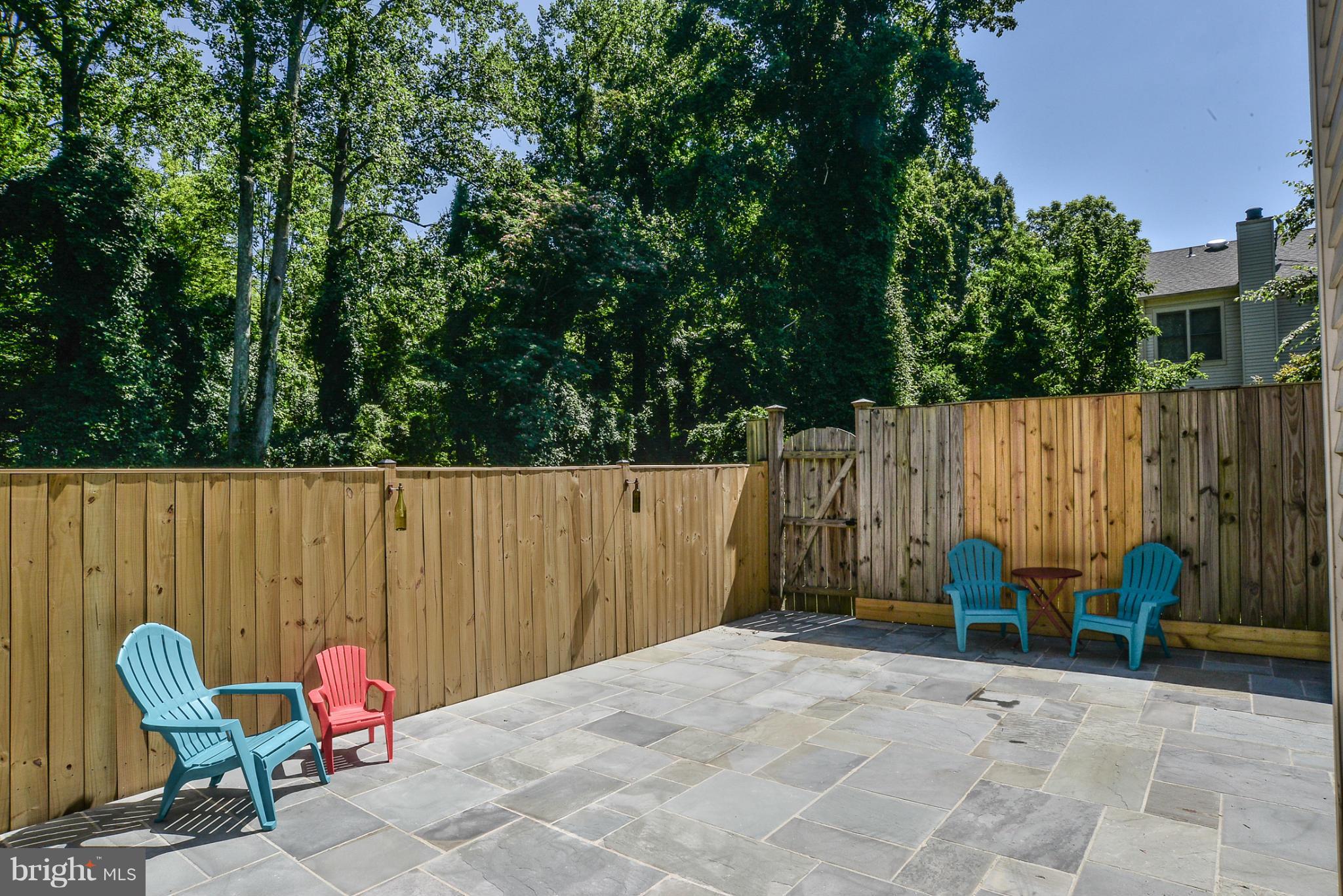 ADAMS WALK - Residential Lease