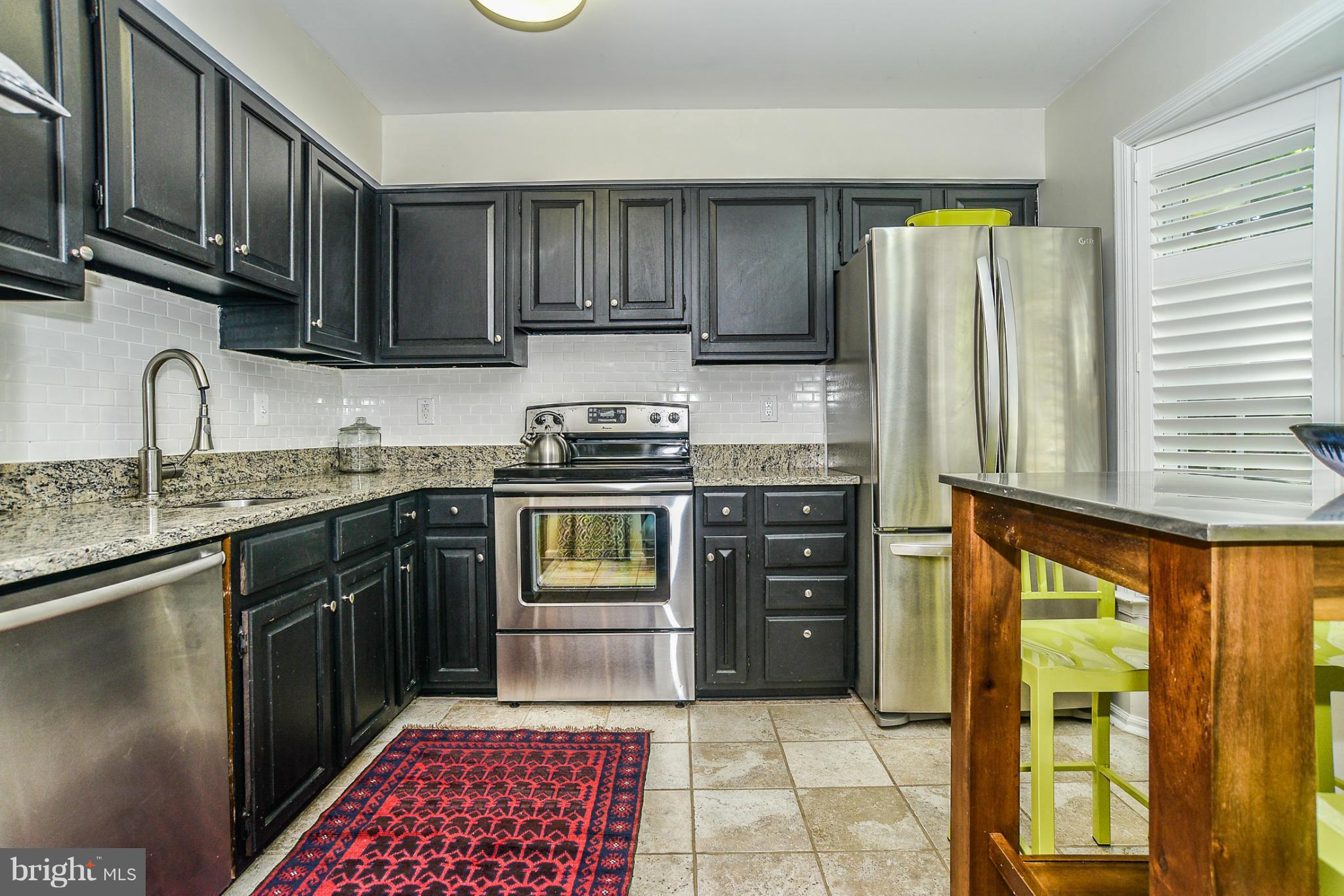 ADAMS WALK - Residential Lease