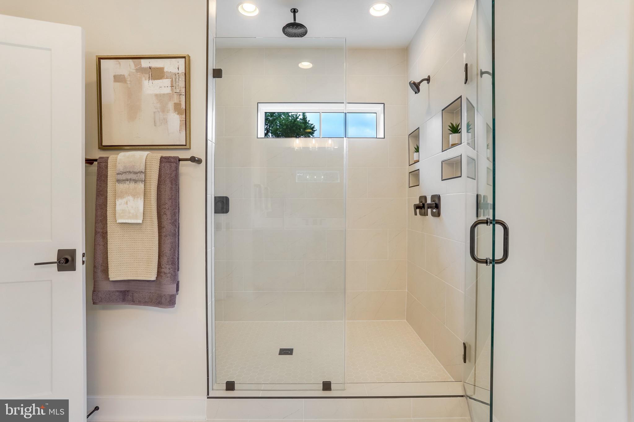 FALLS CHURCH PARK - Residential