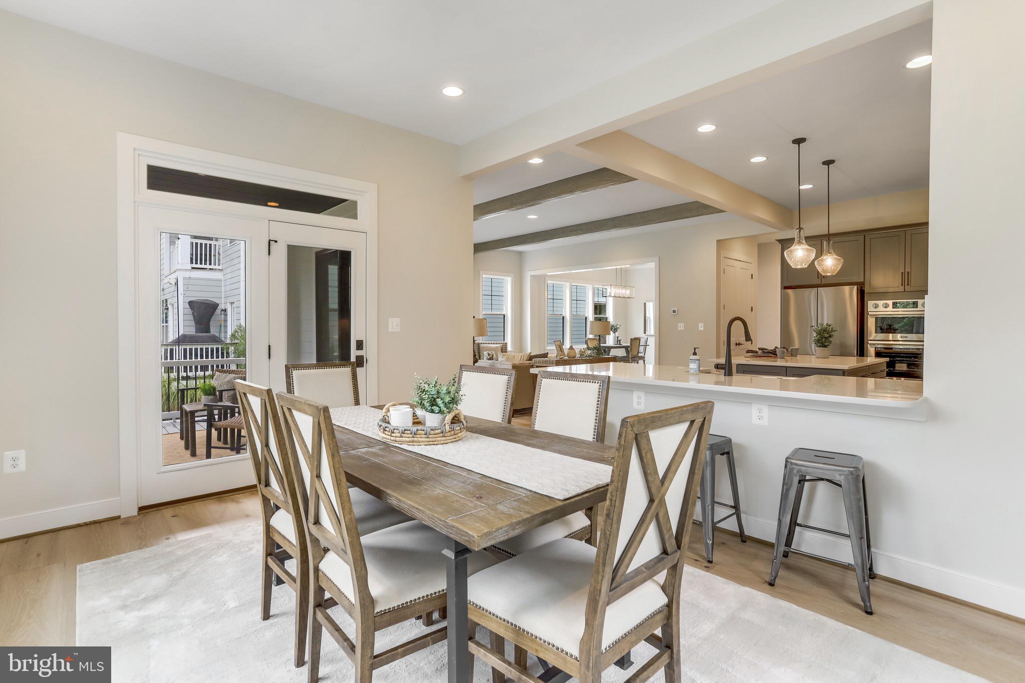 FALLS CHURCH PARK - Residential