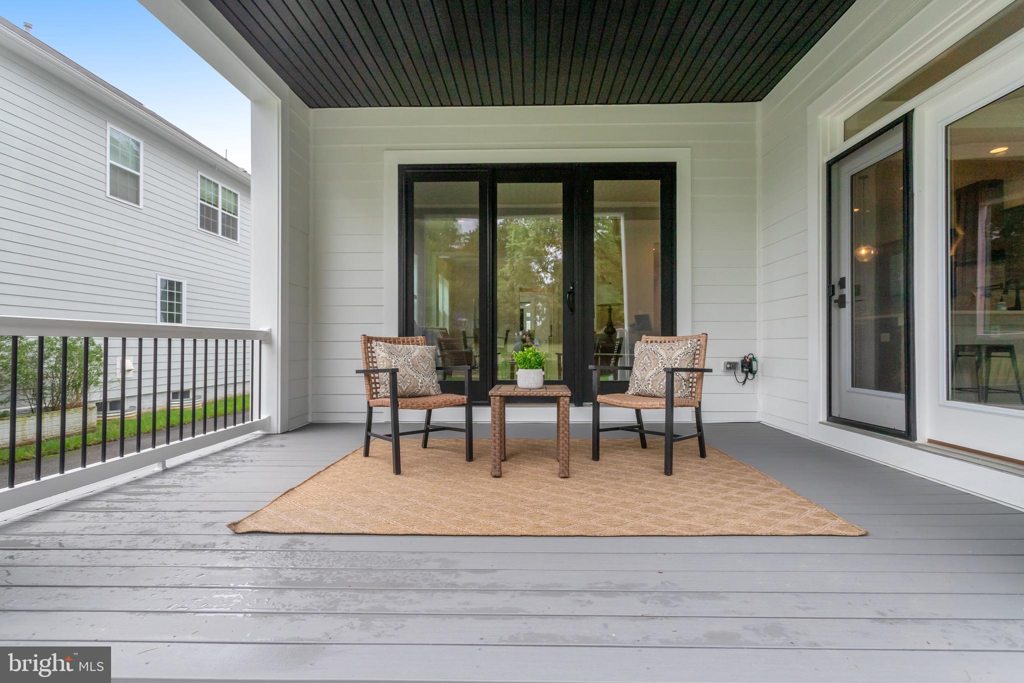 FALLS CHURCH PARK - Residential