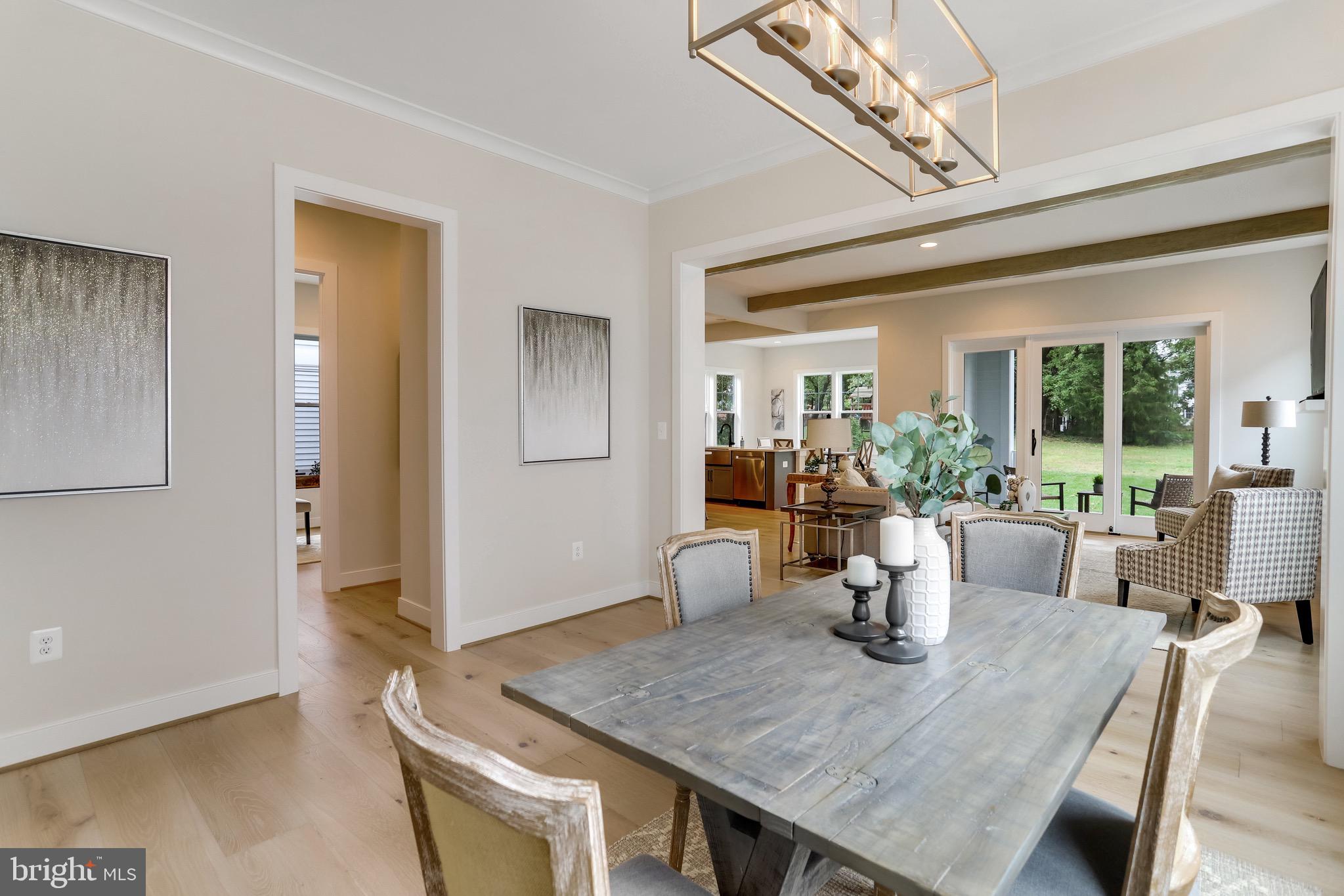 FALLS CHURCH PARK - Residential