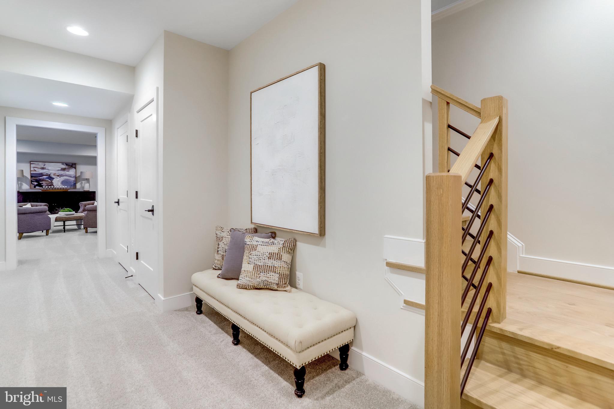 FALLS CHURCH PARK - Residential