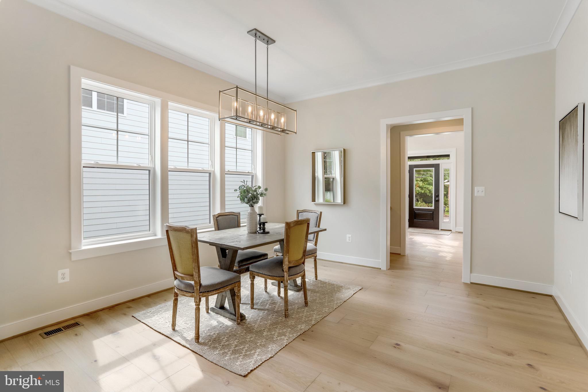 FALLS CHURCH PARK - Residential