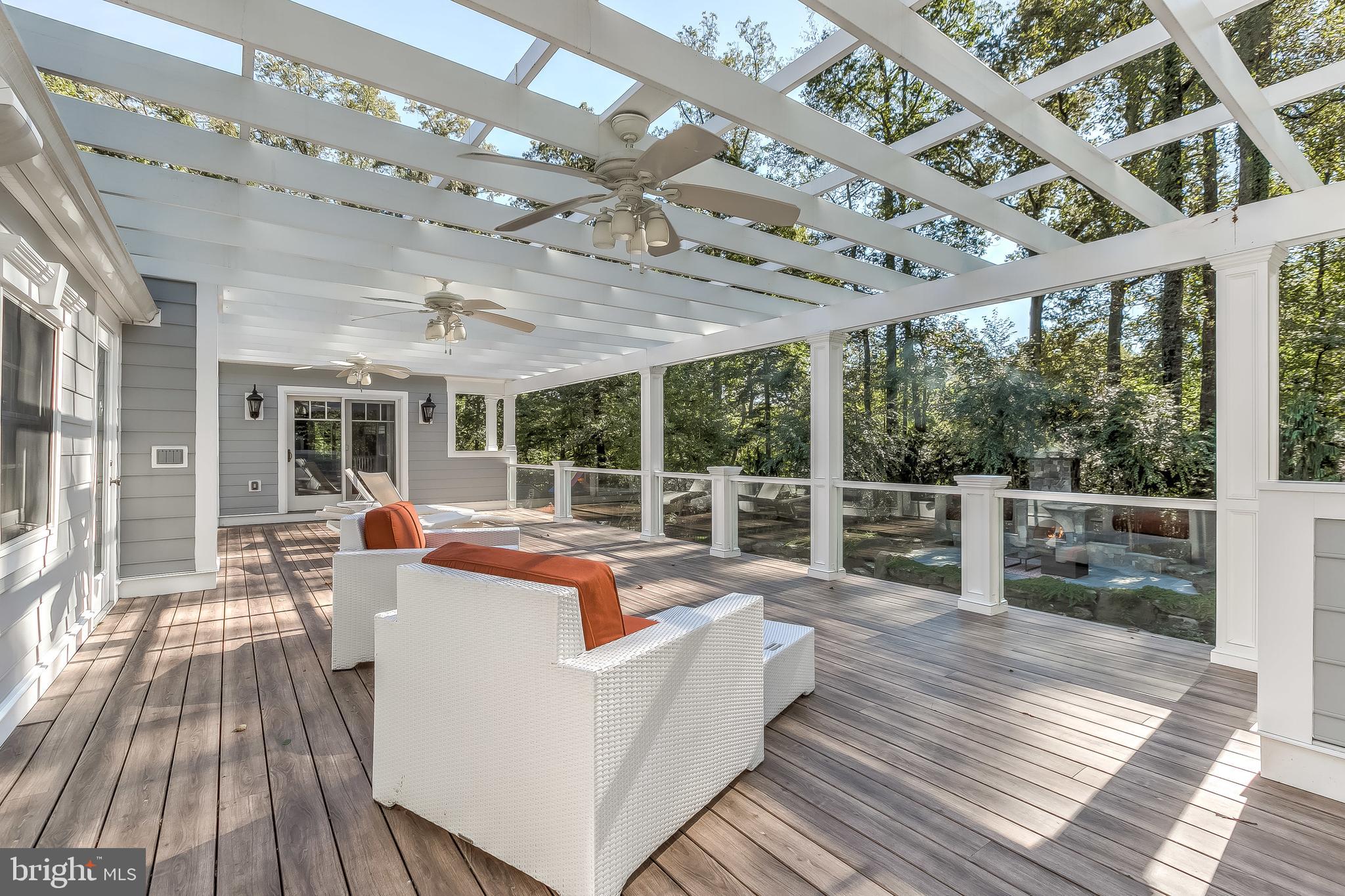 POPLAR POINT - Residential