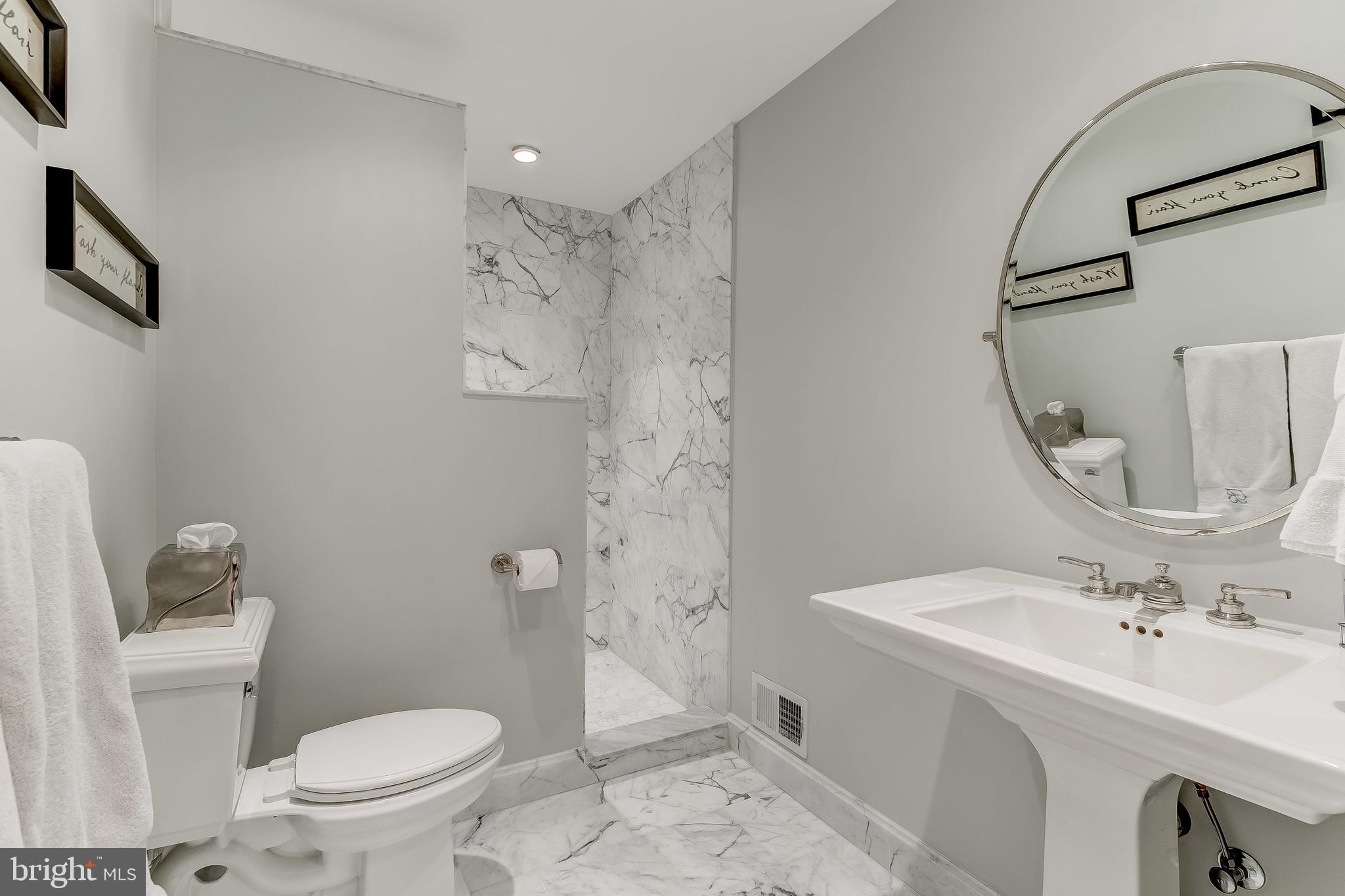 POPLAR POINT - Residential