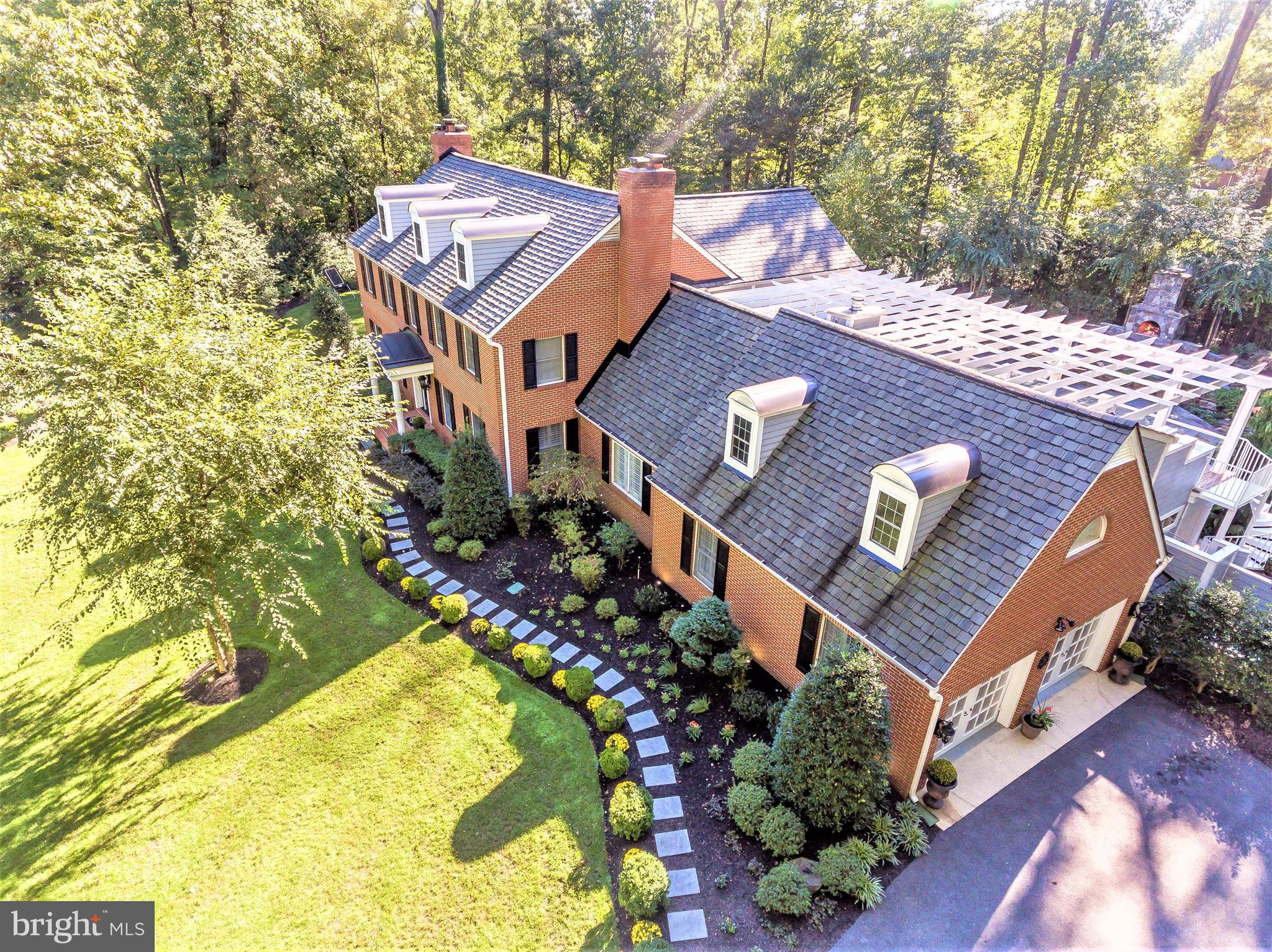 POPLAR POINT - Residential