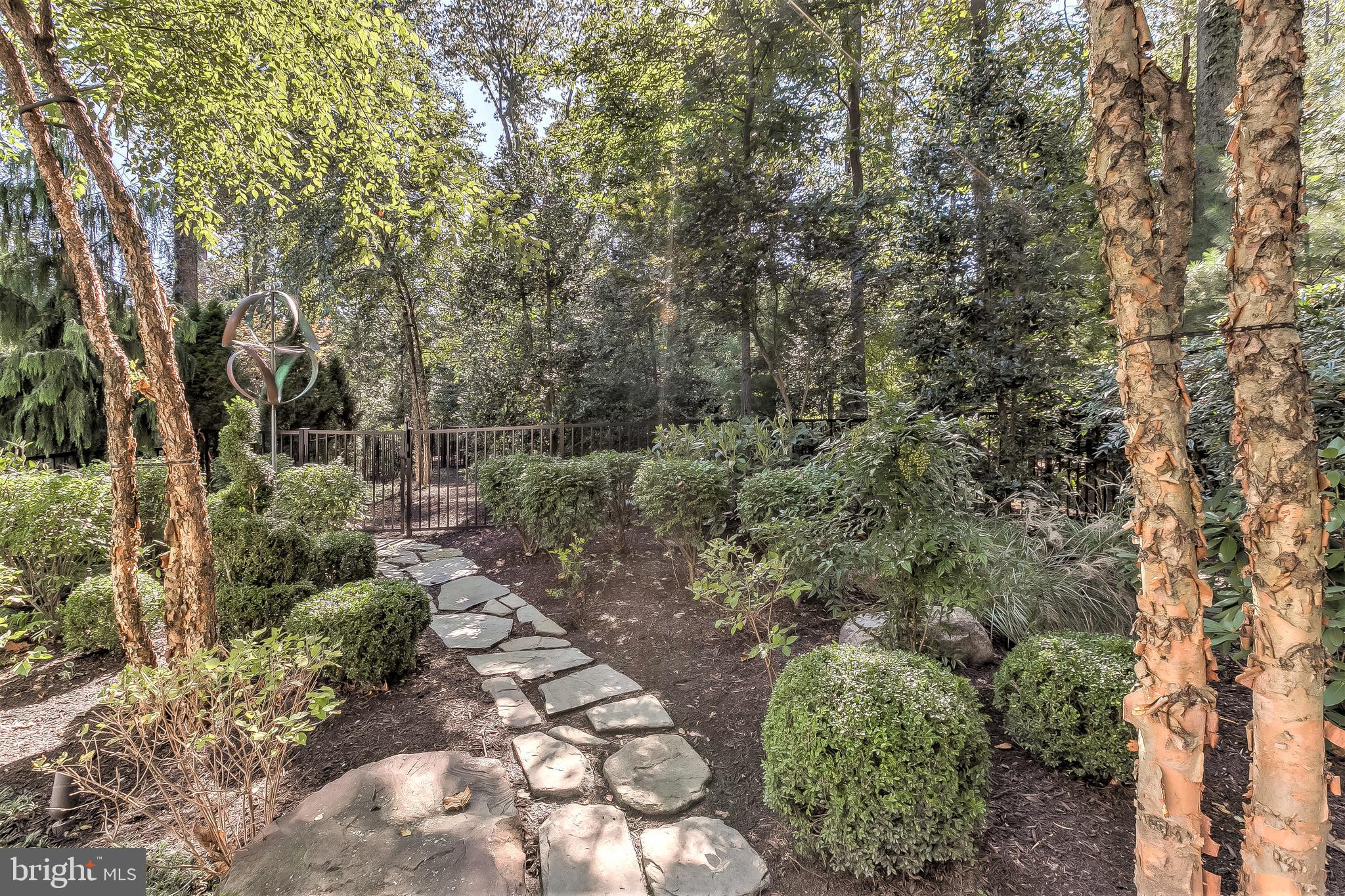 POPLAR POINT - Residential