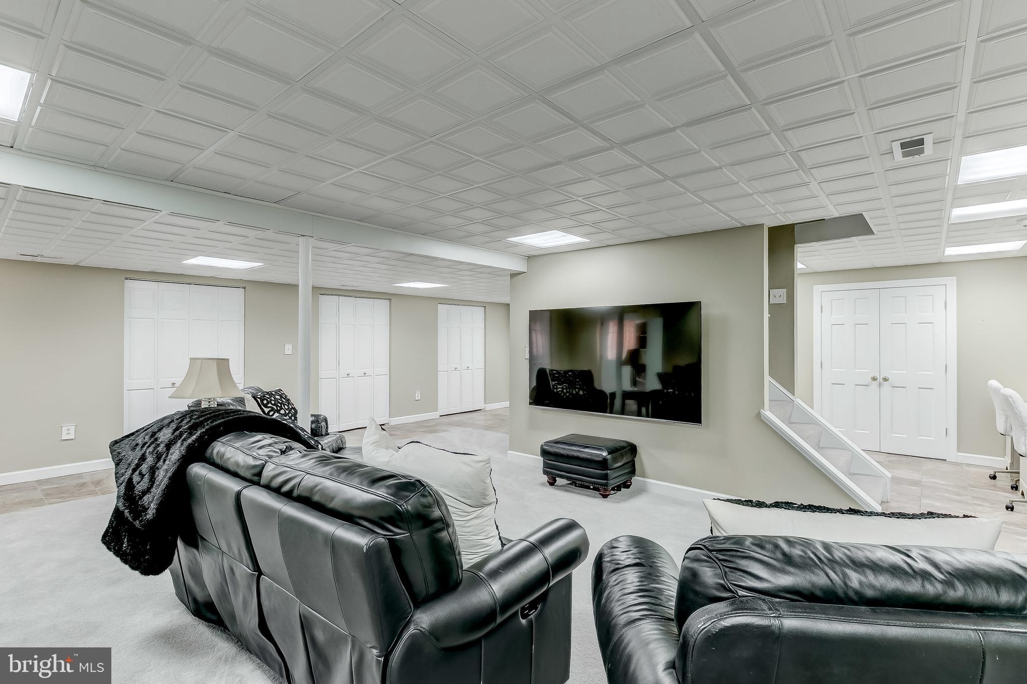 POPLAR POINT - Residential