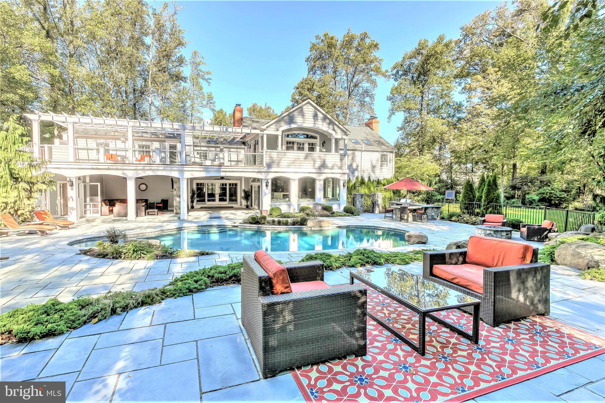 POPLAR POINT - Residential