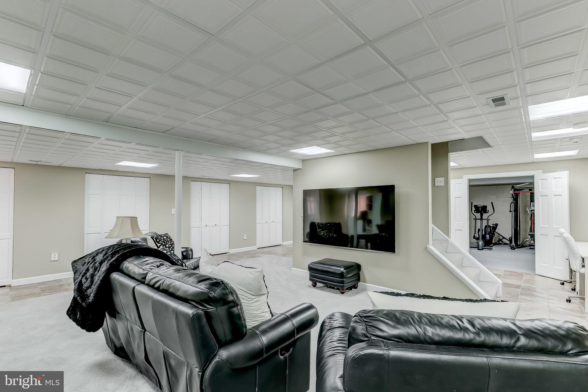 POPLAR POINT - Residential