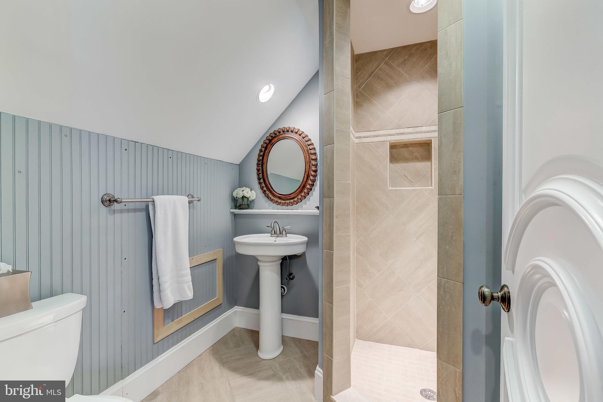 POPLAR POINT - Residential