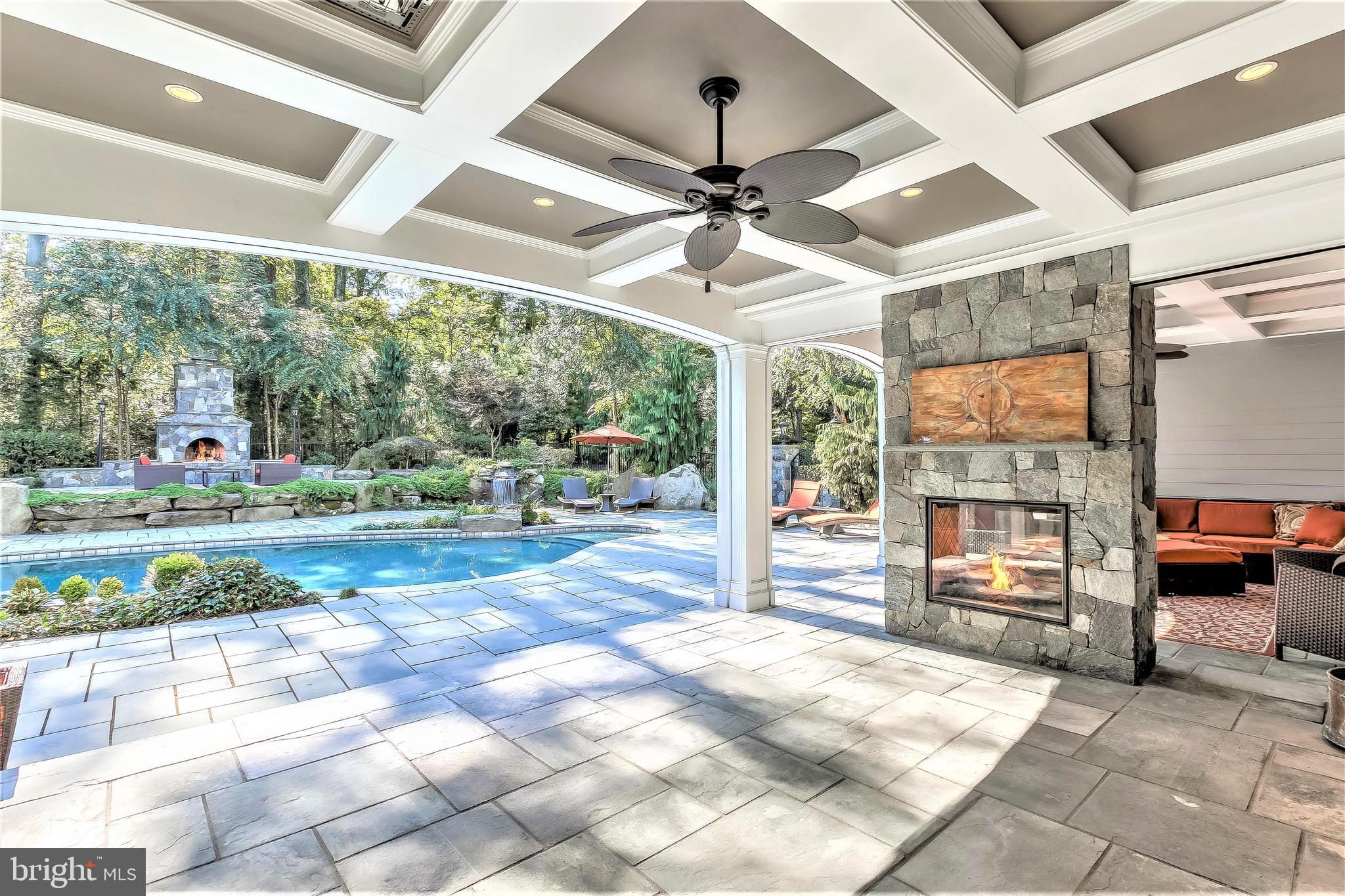 POPLAR POINT - Residential