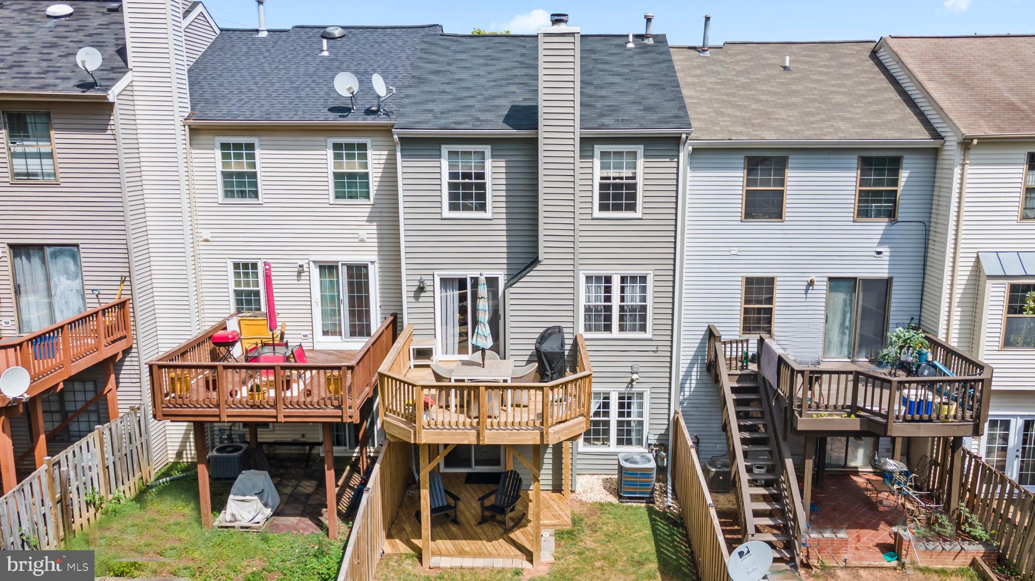 SEQUOIA LEA - Residential