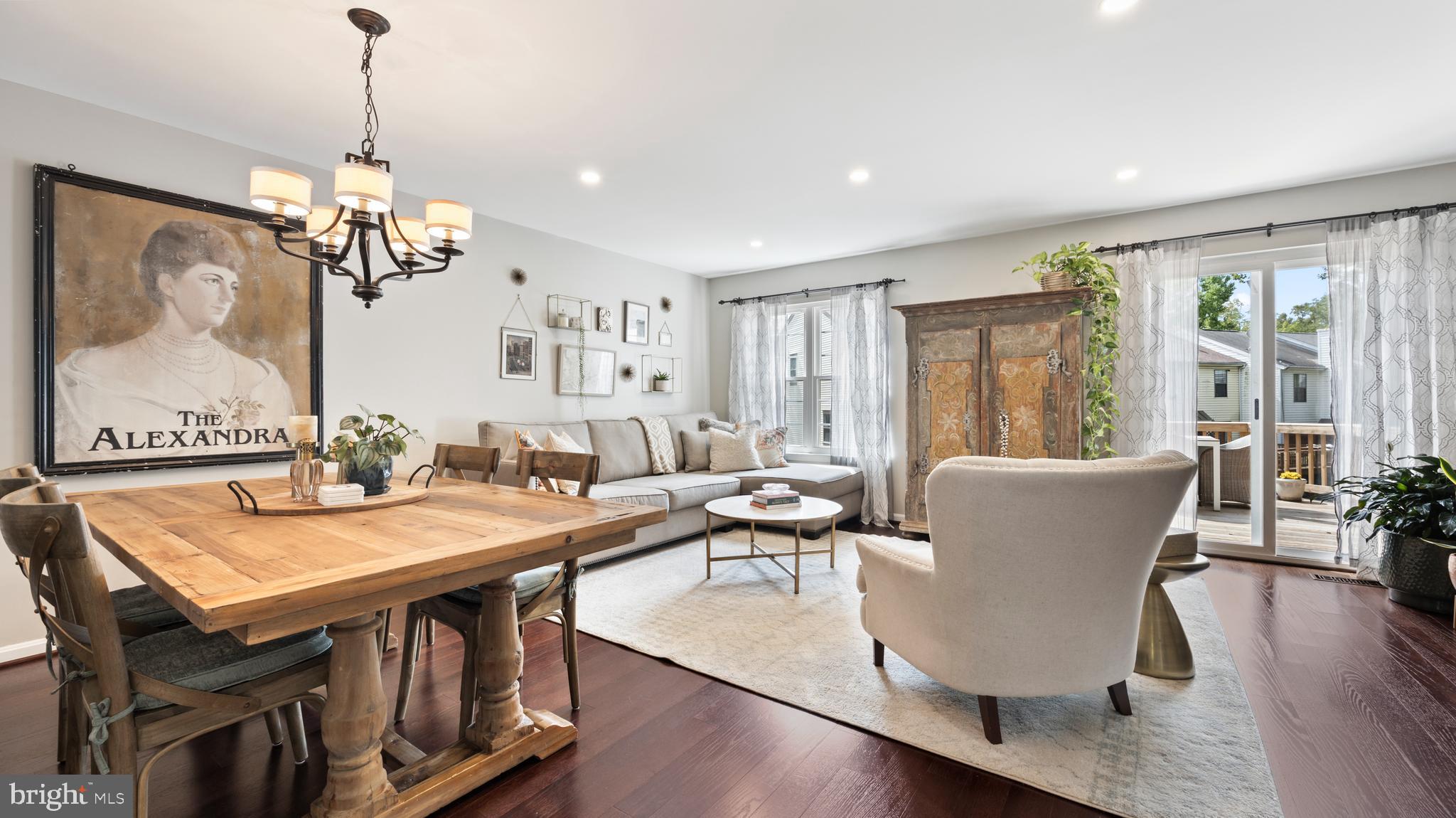 SEQUOIA LEA - Residential